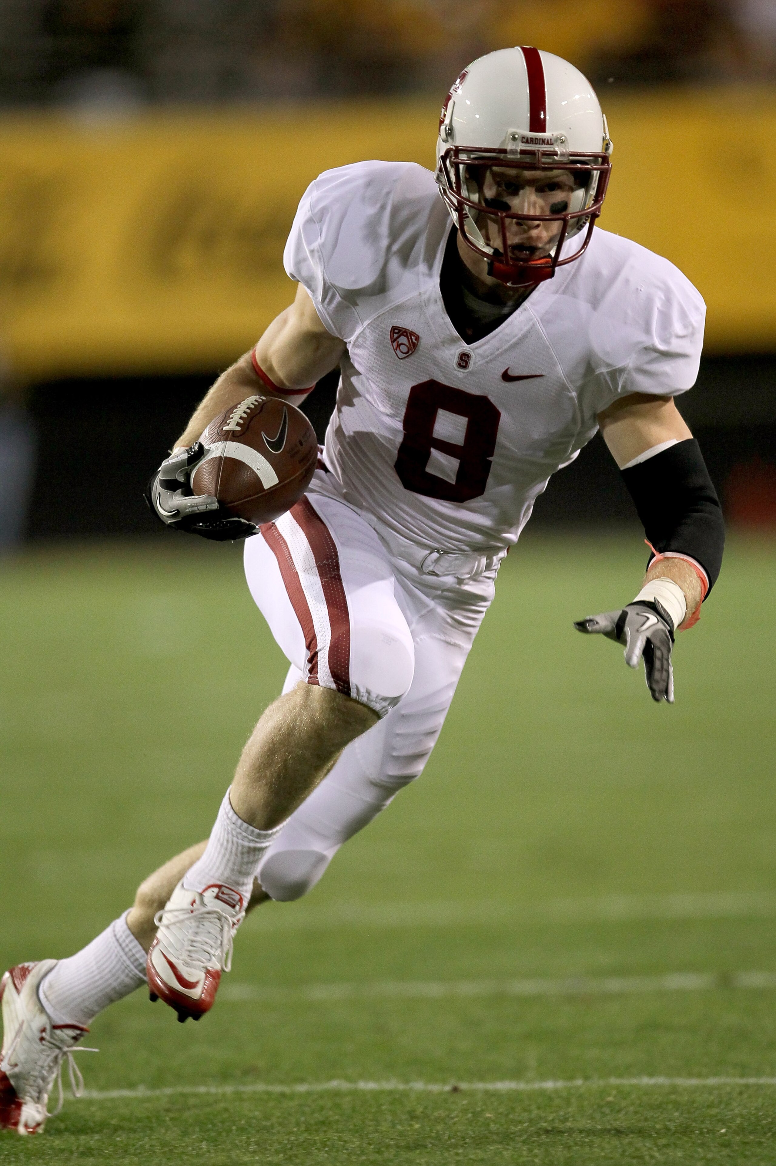 TEMPE, AZ - NOVEMBER 13: Wide receiver Ryan Whalen #8 of the Stanford Cardinal carries the ball against the Arizona State Sun Devils at Sun Devil Stadium on November 13, 2010 in Tempe, Arizona. (Photo by Stephen Dunn/Getty Images) TEMPE, AZ - NOVEMBER 13: Wide receiver Ryan Whalen #8 of the Stanford Cardinal carries the ball against the Arizona State Sun Devils at Sun Devil Stadium on November 13, 2010 in Tempe, Arizona. (Photo by Stephen Dunn/Getty Images)