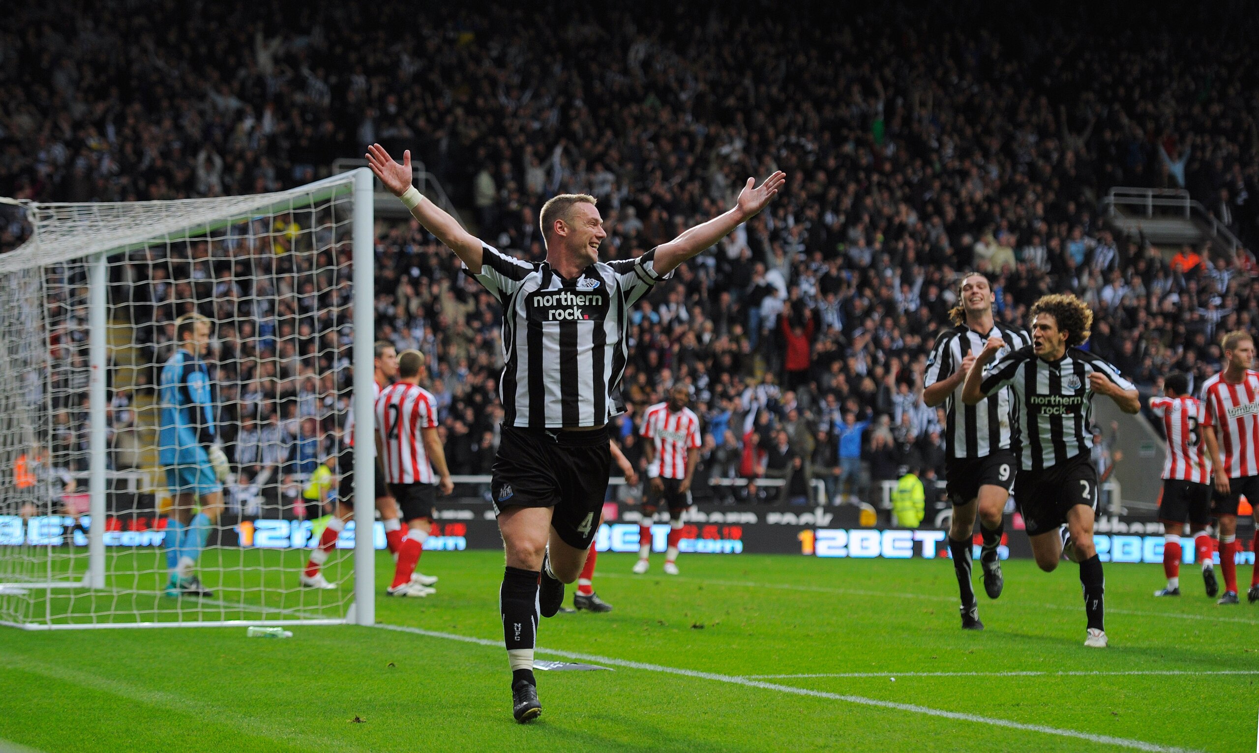 NEWCASTLE UPON TYNE, ENGLAND - OCTOBER 31:  Kevin Nolan of Newcastle celebrates after scoring a goal to make it 5-0 during the Barclays Premier League match between Newcastle United and Sunderland at St James' Park on October 31, 2010 in Newcastle upon Ty