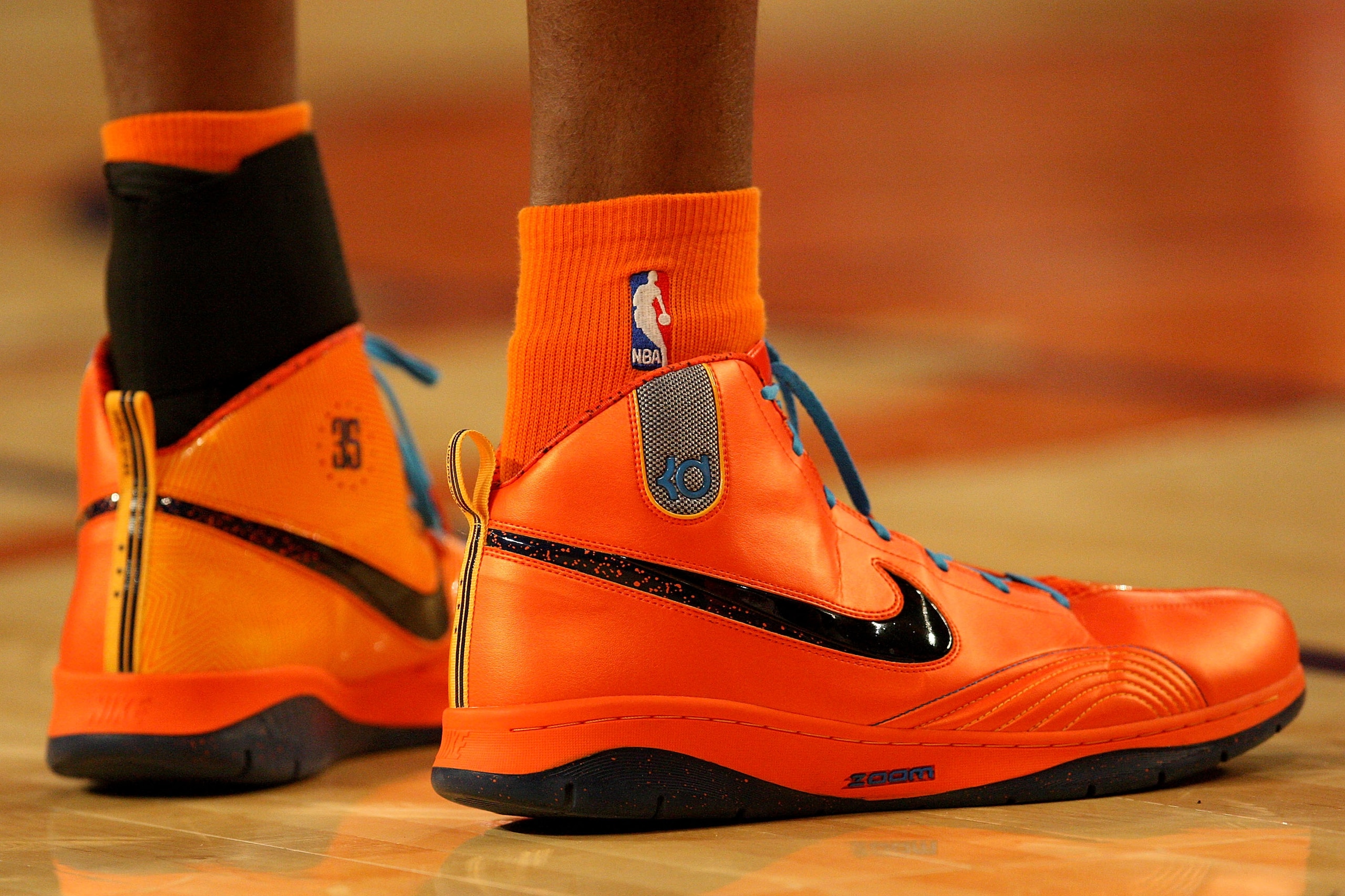 PHOENIX - FEBRUARY 13:  A detail shot of the shoes of Kevin Durant #35 of the Sophomore team during the T-Mobile Rookie Challenge & Youth Jam part of 2009 NBA All-Star Weekend at US Airways Center on February 13, 2009 in Phoenix, Arizona.  NOTE TO USER: U