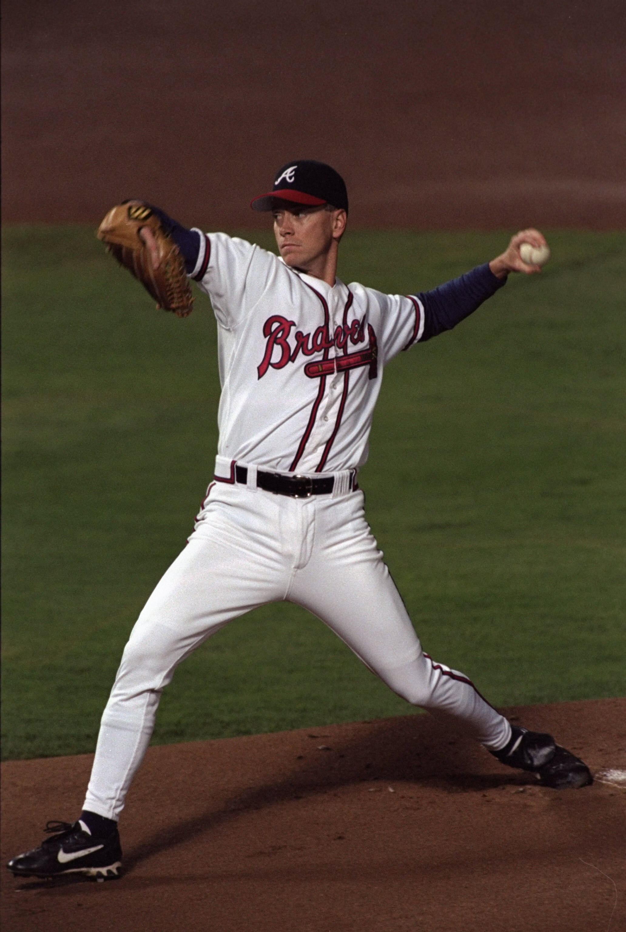 8 Oct 1998:  Pitcher Tom Glavine #47 of the Atlanta Braves in action during the National League Championships Series game against the San Diego Padres at Turner Field in Atlanta, Georgia. The Padres defeated the Braves 3-0. Mandatory Credit: Vincent Lafor
