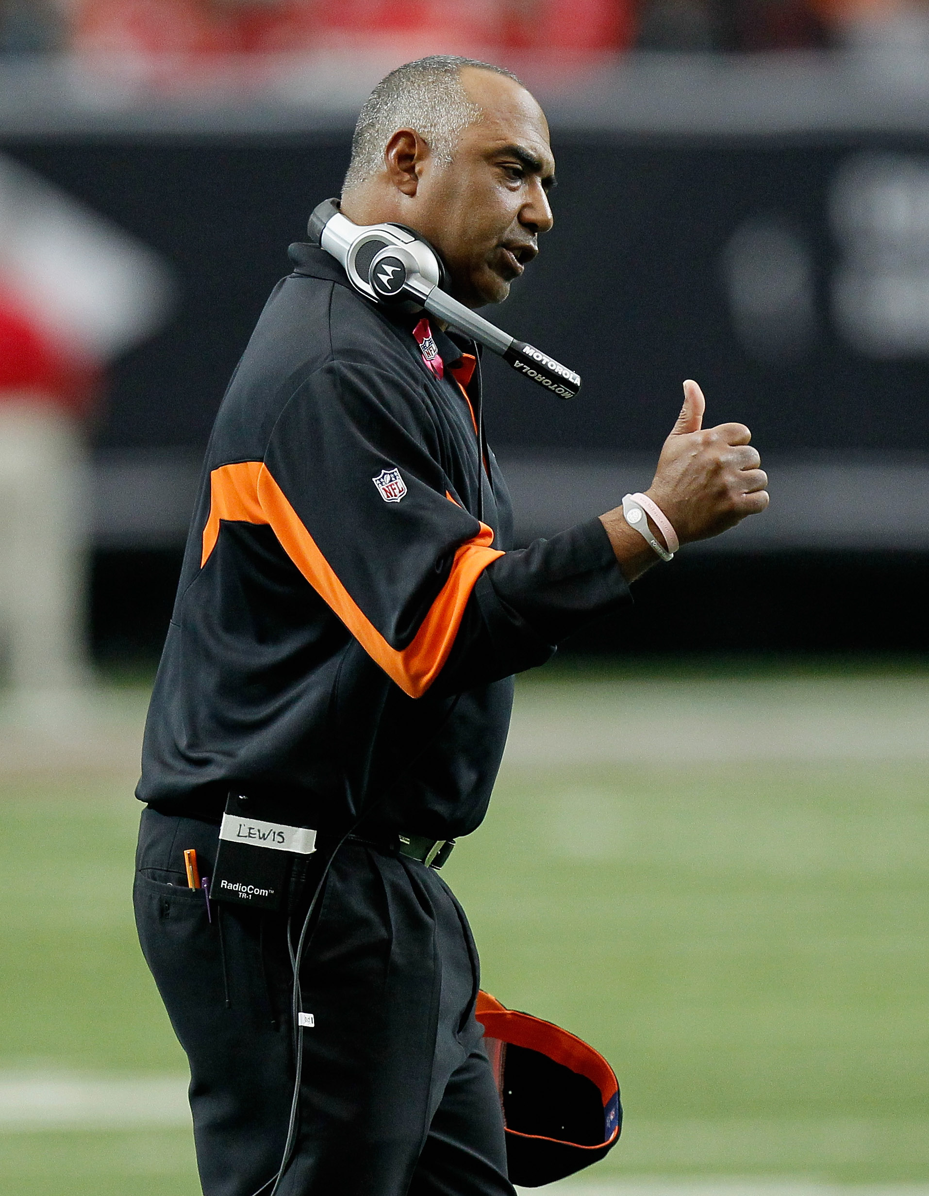 ATLANTA - OCTOBER 24:  Head coach Marvin Lewis of the Cincinnati Bengals against the Atlanta Falcons at Georgia Dome on October 24, 2010 in Atlanta, Georgia.  (Photo by Kevin C. Cox/Getty Images)