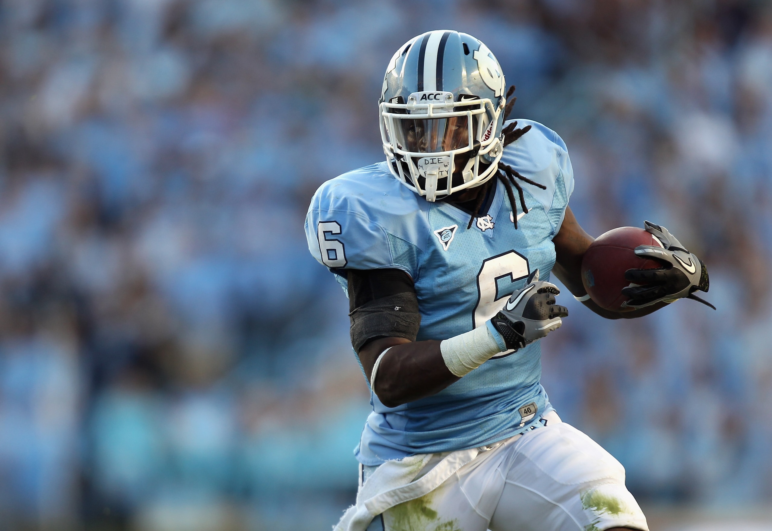 CHAPEL HILL, NC - NOVEMBER 13:  Anthony Elzy #6of the North Carolina Tar Heels runs with the ball against the Virginia Tech Hokies during their game at Kenan Stadium on November 13, 2010 in Chapel Hill, North Carolina.  (Photo by Streeter Lecka/Getty Imag