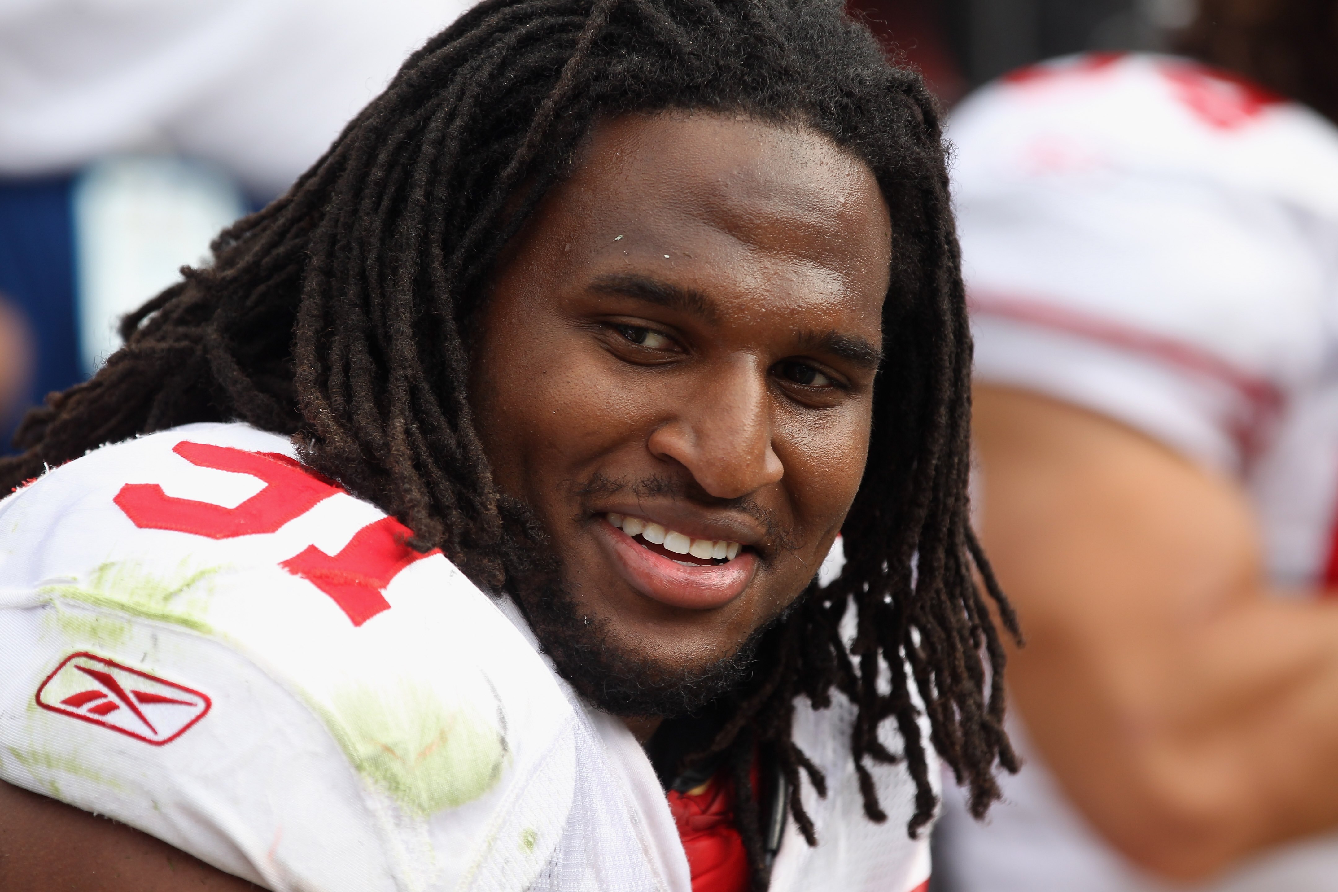 CHARLOTTE, NC - OCTOBER 24:  Ray McDonald #91 of the San Francisco 49ers against the Carolina Panthers during their game at Bank of America Stadium on October 24, 2010 in Charlotte, North Carolina.  (Photo by Streeter Lecka/Getty Images)