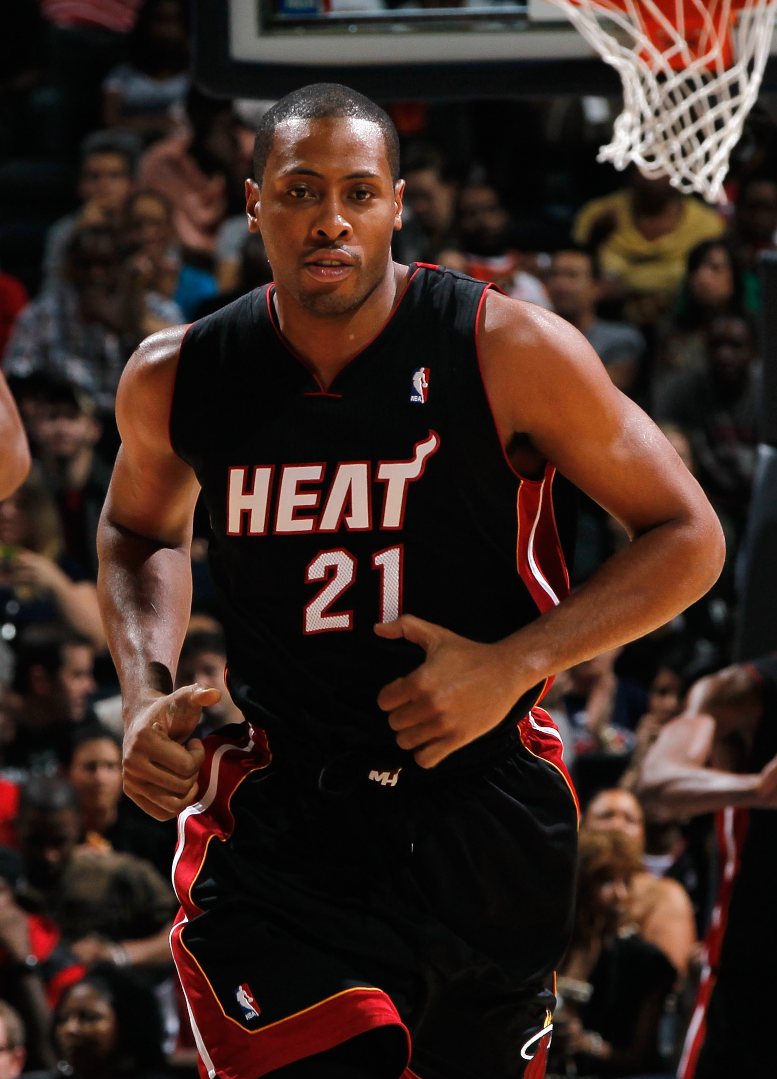 ATLANTA - OCTOBER 21:  Jamaal Magloire #21 of the Miami Heat against the Atlanta Hawks at Philips Arena on October 21, 2010 in Atlanta, Georgia.  (Photo by Kevin C. Cox/Getty Images)