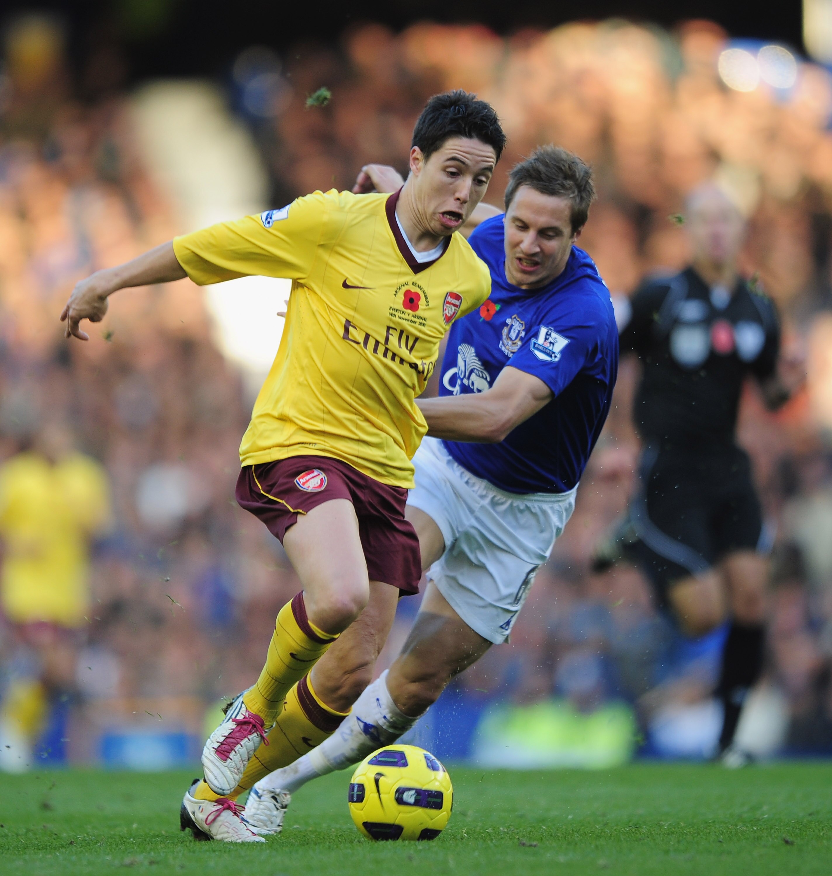 LIVERPOOL, ENGLAND - NOVEMBER 14: Samir Nasri of Arsenal is challenged by Phil Jagielka of Everton during the Barclays Premier League match between Everton and Arsenal at Goodison Park on November 14, 2010 in Liverpool, England. (Photo by Shaun Botteril LIVERPOOL, ENGLAND - NOVEMBER 14: Samir Nasri of Arsenal is challenged by Phil Jagielka of Everton during the Barclays Premier League match between Everton and Arsenal at Goodison Park on November 14, 2010 in Liverpool, England. (Photo by Shaun Botteril
