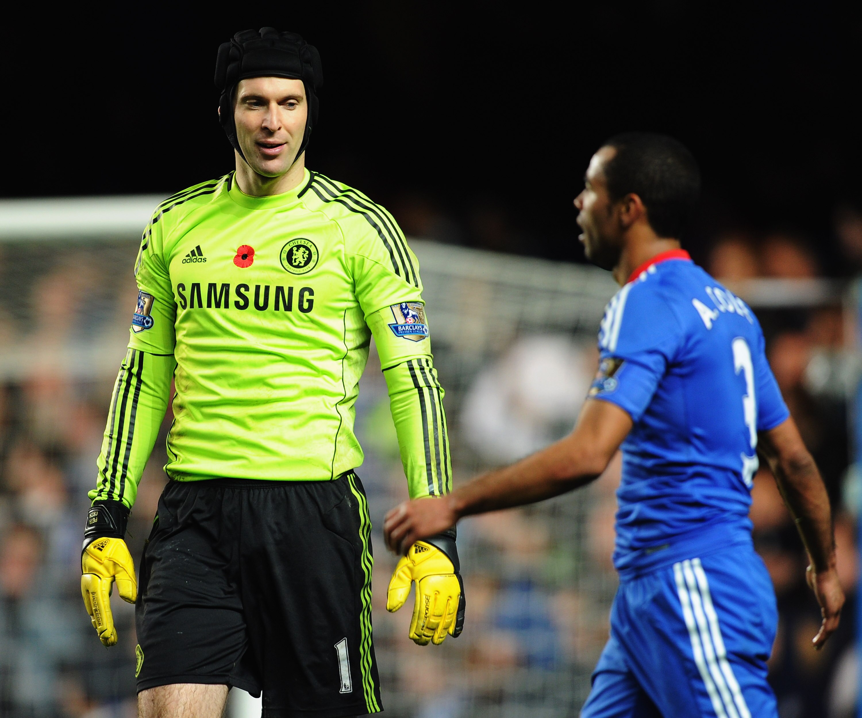 LONDON, ENGLAND - NOVEMBER 14: Petr Cech and Ashley Cole of Chelsea looks dejected as Danny Welbeck scores Sunderland's third goal during the Barclays Premier League match between Chelsea and Sunderland at Stamford Bridge on November 14, 2010 in London, LONDON, ENGLAND - NOVEMBER 14: Petr Cech and Ashley Cole of Chelsea looks dejected as Danny Welbeck scores Sunderland's third goal during the Barclays Premier League match between Chelsea and Sunderland at Stamford Bridge on November 14, 2010 in London,
