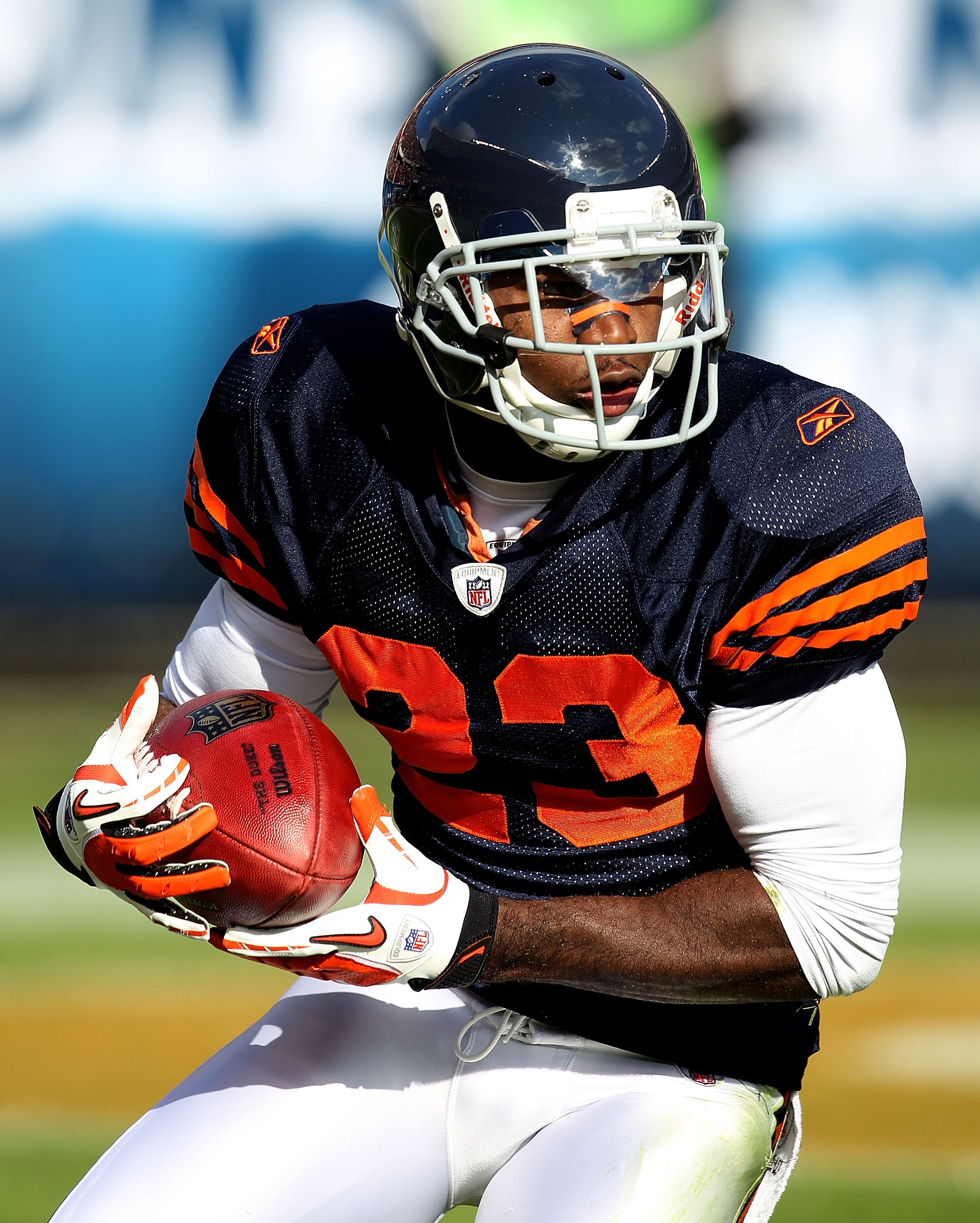 CHICAGO - NOVEMBER 14: Devin Hester #23 of the Chicago Bears fields a kick against the Minnesota Vikings at Soldier Field on November 14, 2010 in Chicago, Illinois. The Bears defeated the Vikings 27-13. (Photo by Jonathan Daniel/Getty Images)