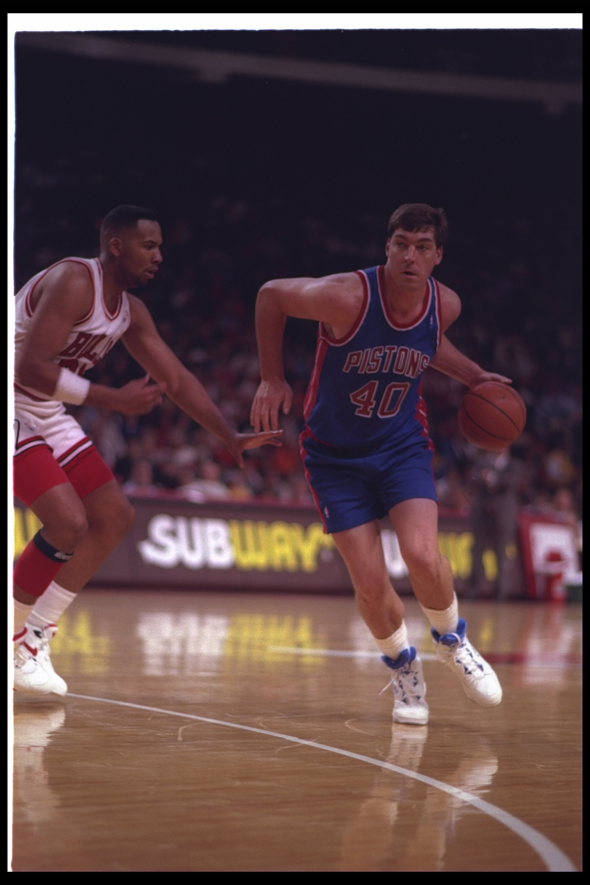 22 Apr 1993:  Bill Laimbeer of the Detroit Pistons moves the ball during a game against the Chicago Bulls at the United Center in Chicago, Illinois. Mandatory Credit: Jonathan Daniel  /Allsport Mandatory Credit: Jonathan Daniel  /Allsport