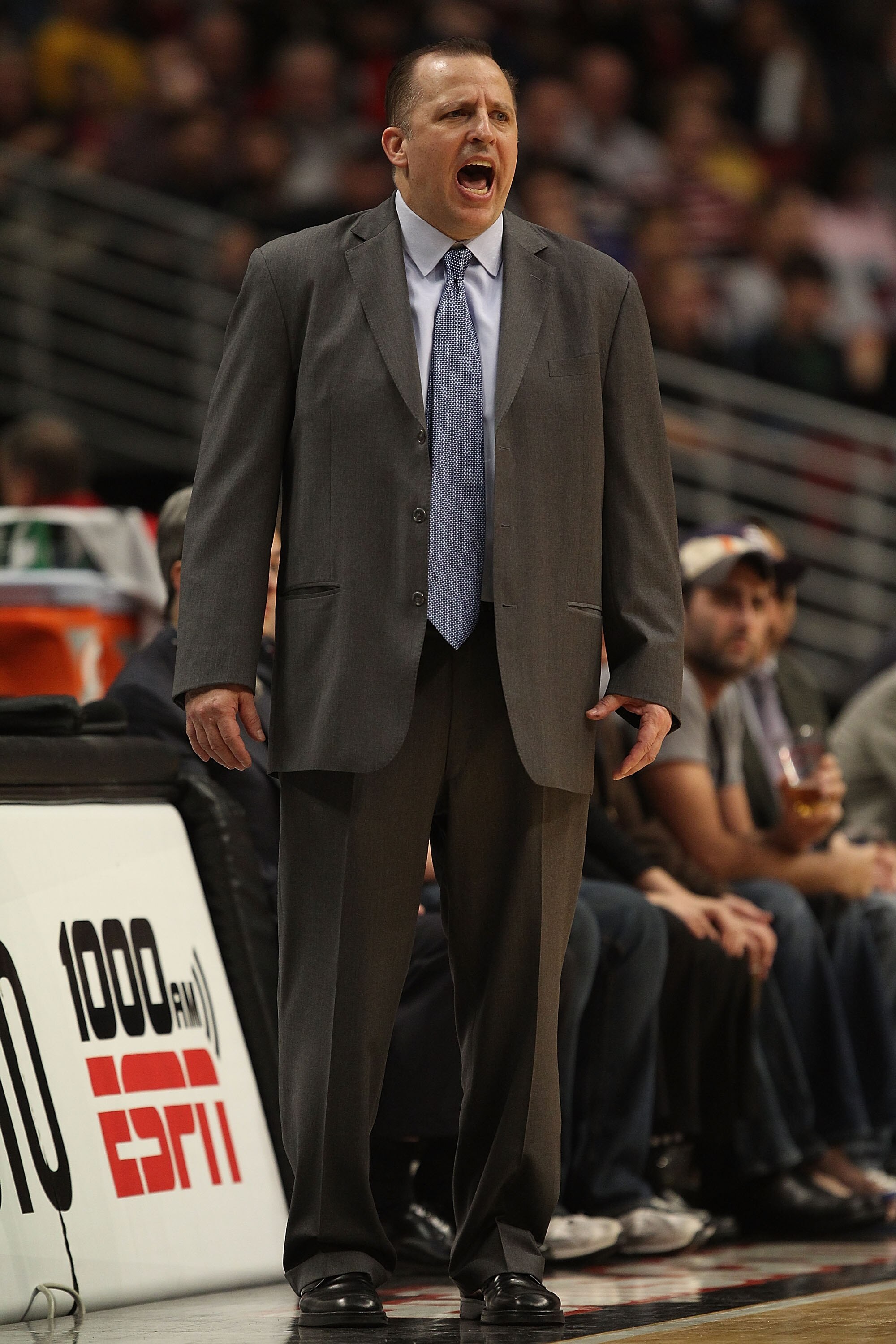 CHICAGO - NOVEMBER 11: Head coach Tom Thibodeau of the Chicago Bulls gives instructions to his team against the Golden State Warriors at the United Center on November 11, 2010 in Chicago, Illinois. The Bulls defeated the Warriors 120-90. NOTE TO USER: Use