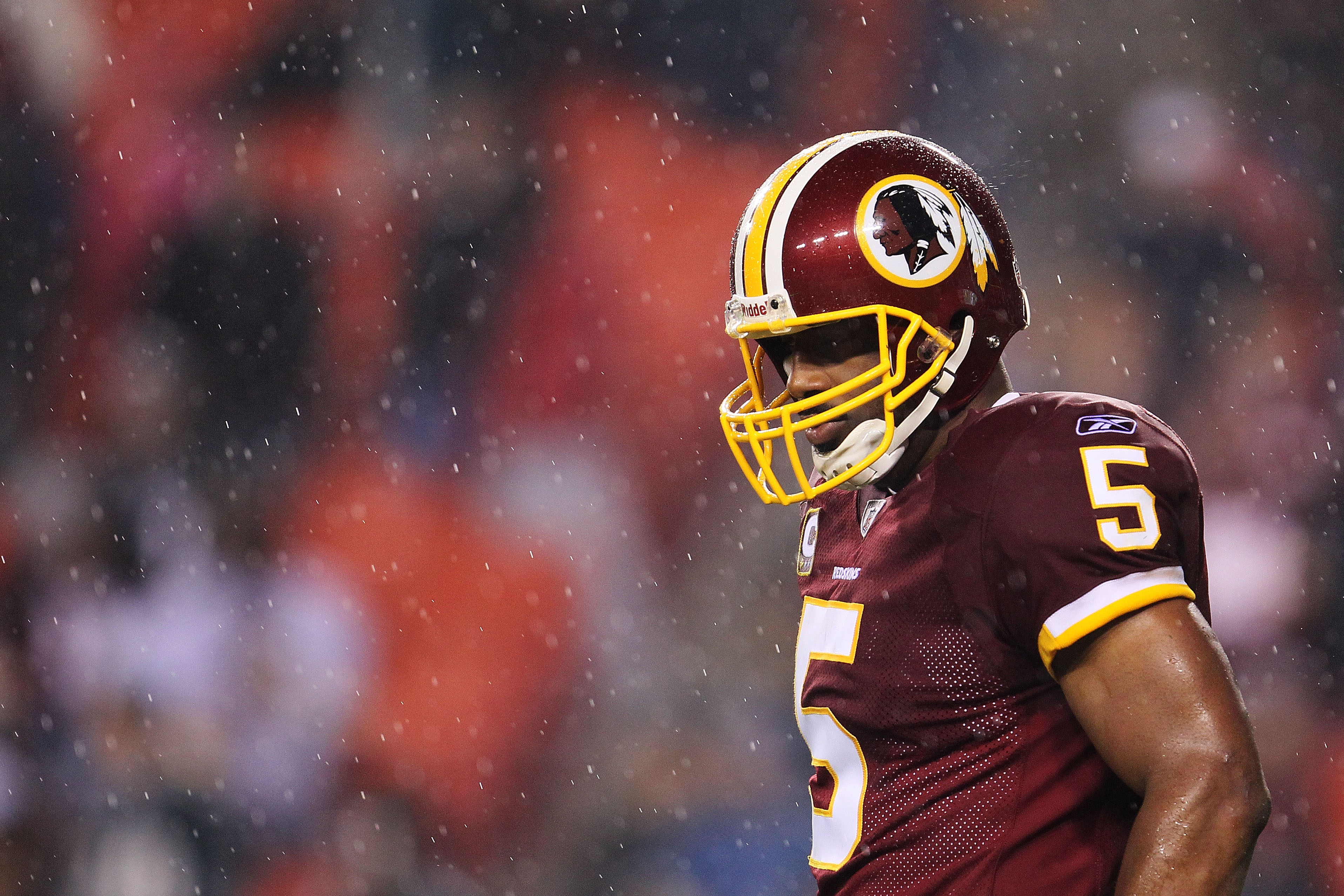 LANDOVER, MD - NOVEMBER 15: Donovan McNabb #5 of the Washington Redskins waits for play to resume in the fourth quarter against the Philadelphia Eagles on November 15, 2010 at FedExField in Landover, Maryland. (Photo by Chris McGrath/Getty Images) LANDOVER, MD - NOVEMBER 15: Donovan McNabb #5 of the Washington Redskins waits for play to resume in the fourth quarter against the Philadelphia Eagles on November 15, 2010 at FedExField in Landover, Maryland. (Photo by Chris McGrath/Getty Images)
