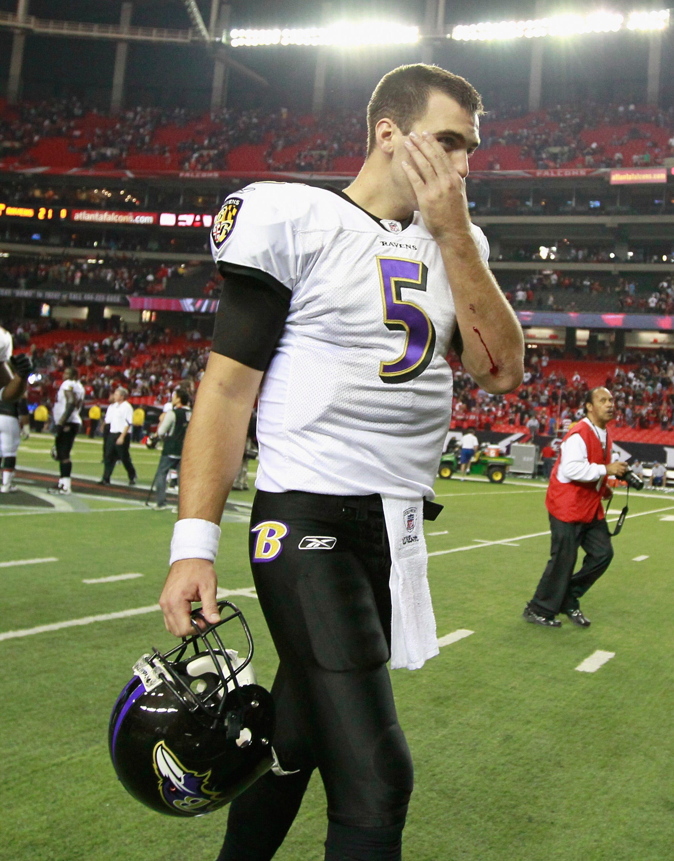 ATLANTA - NOVEMBER 11: Quarterback Joe Flacco #5 of the Baltimore Ravens walks off the field after thier 26-21 loss to the Atlanta Falcons at Georgia Dome on November 11, 2010 in Atlanta, Georgia. (Photo by Kevin C. Cox/Getty Images) ATLANTA - NOVEMBER 11: Quarterback Joe Flacco #5 of the Baltimore Ravens walks off the field after thier 26-21 loss to the Atlanta Falcons at Georgia Dome on November 11, 2010 in Atlanta, Georgia. (Photo by Kevin C. Cox/Getty Images)