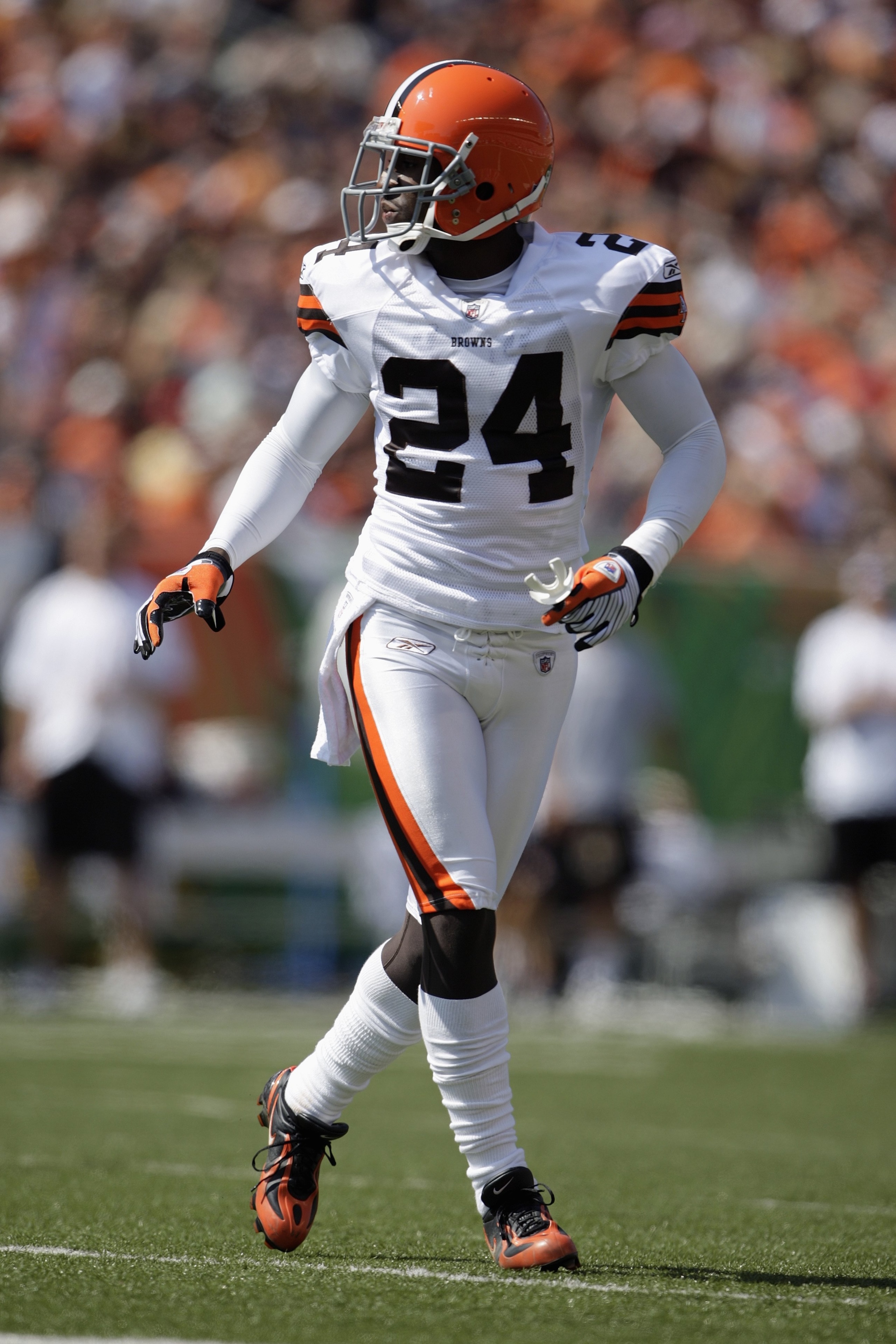 CINCINNATI - SEPTEMBER 28:  Eric Wright #24 of the Cleveland Browns looks on during the game against the Cincinnati Bengals on September 28, 2008 at Paul Brown Stadium in Cincinnati, Ohio. (Photo by Andy Lyons/Getty Images)