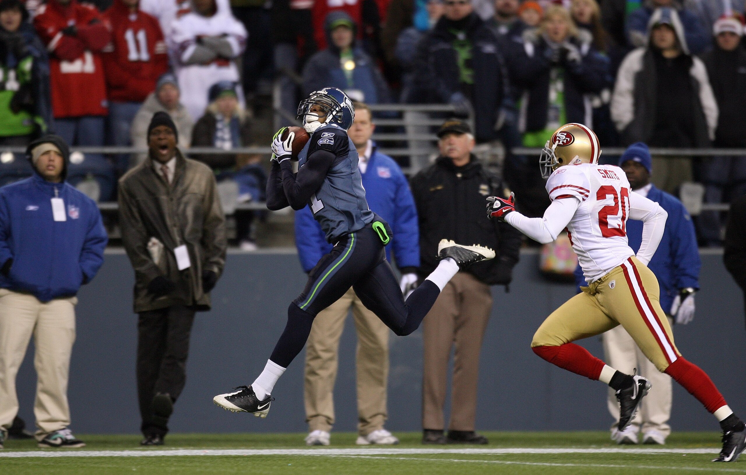 SEATTLE - DECEMBER 6:  Deon Butler #11 of the Seattle Seahawks makes a leaping catch during their NFL game against the San Francisco 49ers on December 6, 2009 at Qwest Field in Seattle, Washington. The Seahawks defeated the 49ers 20-17. (Photo by Otto Gre