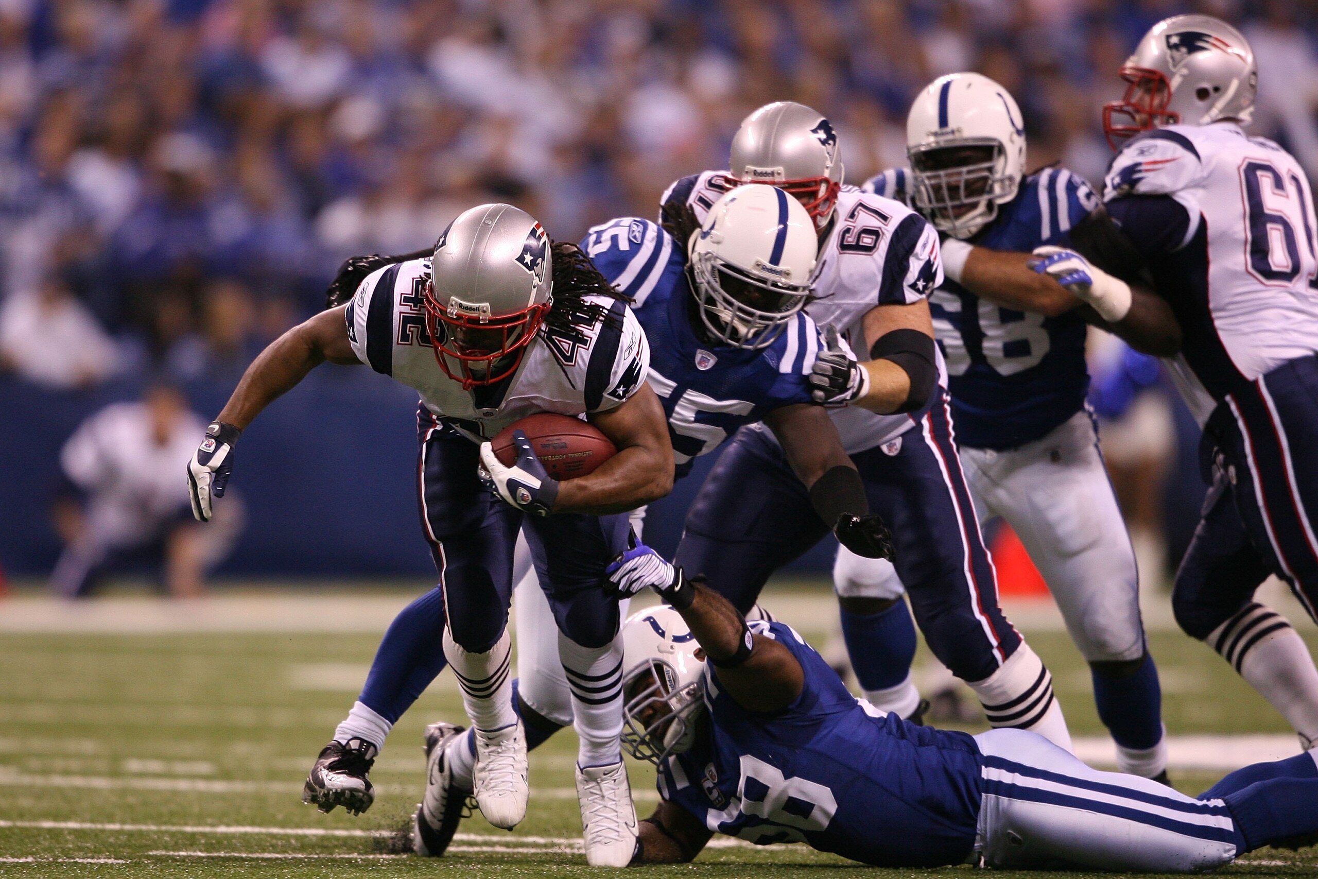 INDIANAPOLIS - NOVEMBER 02:  BenJarvus Green-Ellis #42 of the New England Patriots runs the ball against the Indianapolis Colts at Lucas Oil Stadium on November 2, 2008 in Indianapolis, Indiana.  (Photo by Andy Lyons/Getty Images)