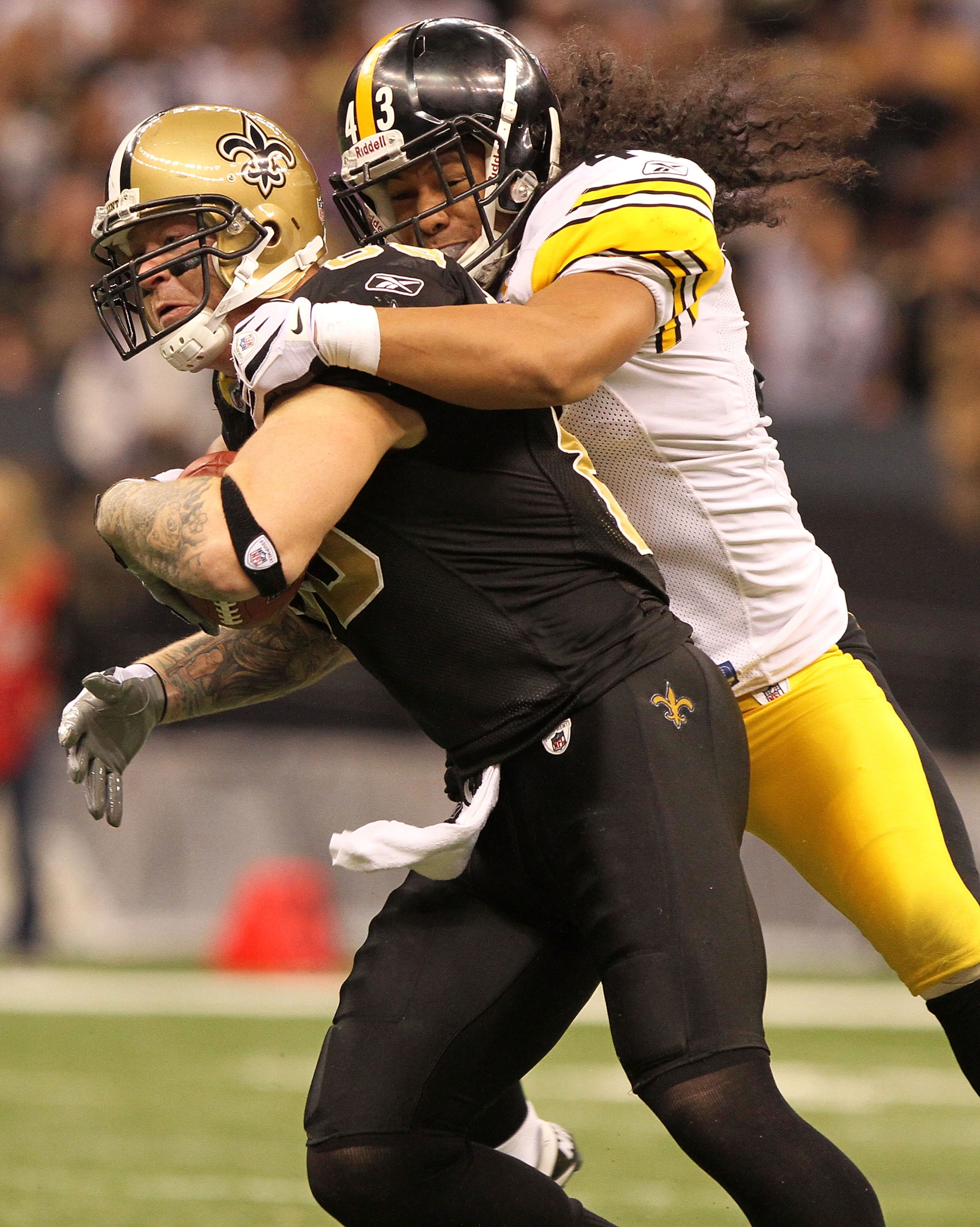 NEW ORLEANS, LA - OCTOBER 31: Jeremy Shockey #88 of the New Orleans Saints is tackled by Troy Polamalu #43 of the Pittsburgh Steelers at the Louisiana Superdome on October 31, 2010 in New Orleans, Louisiana. (Photo by Matthew Sharpe/Getty Images) NEW ORLEANS, LA - OCTOBER 31: Jeremy Shockey #88 of the New Orleans Saints is tackled by Troy Polamalu #43 of the Pittsburgh Steelers at the Louisiana Superdome on October 31, 2010 in New Orleans, Louisiana. (Photo by Matthew Sharpe/Getty Images)