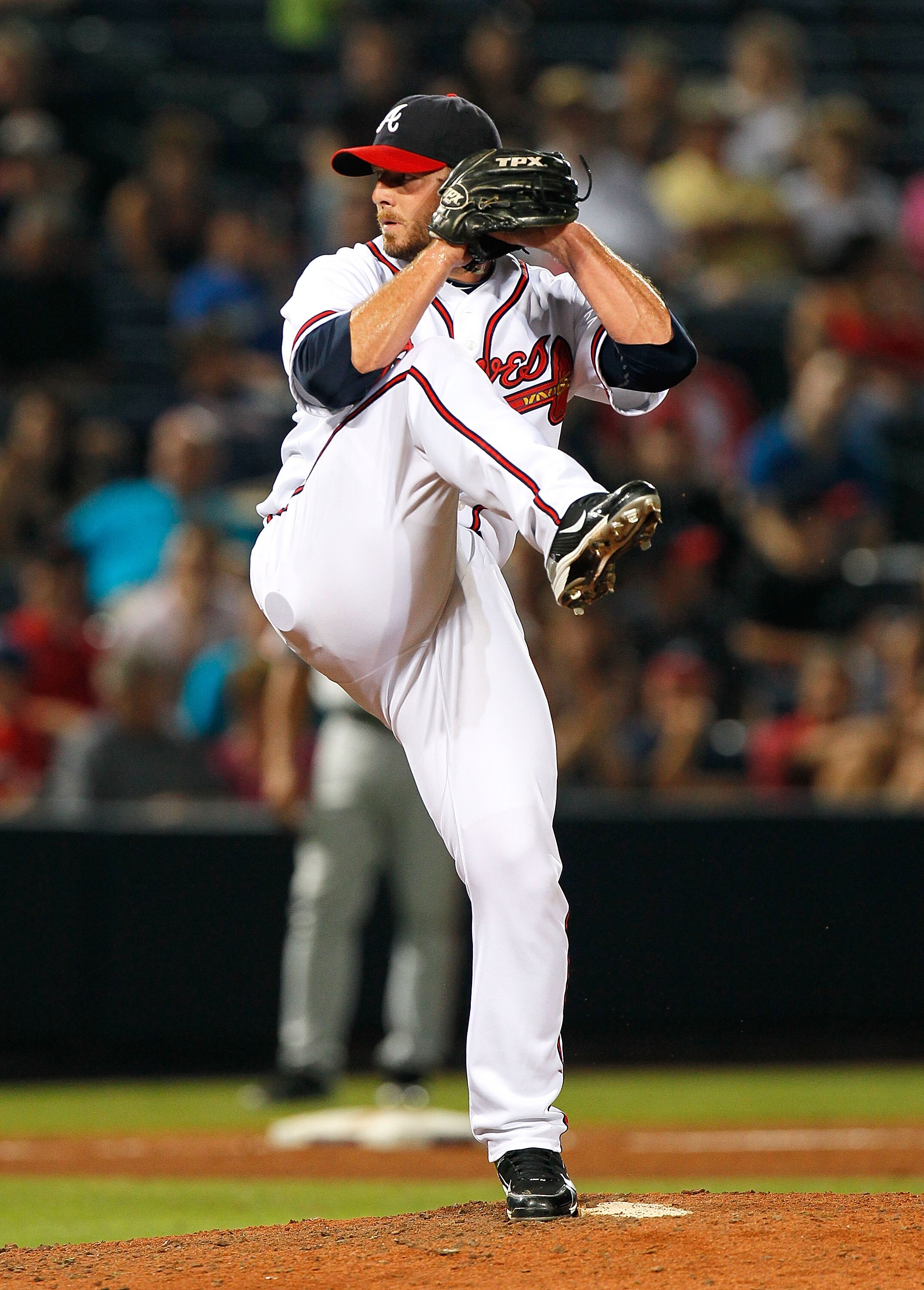 ATLANTA - JUNE 30:  Closer Billy Wagner #13 of the Atlanta Braves pitches in the ninth inning to the Washington Nationals at Turner Field on June 30, 2010 in Atlanta, Georgia.  (Photo by Kevin C. Cox/Getty Images)