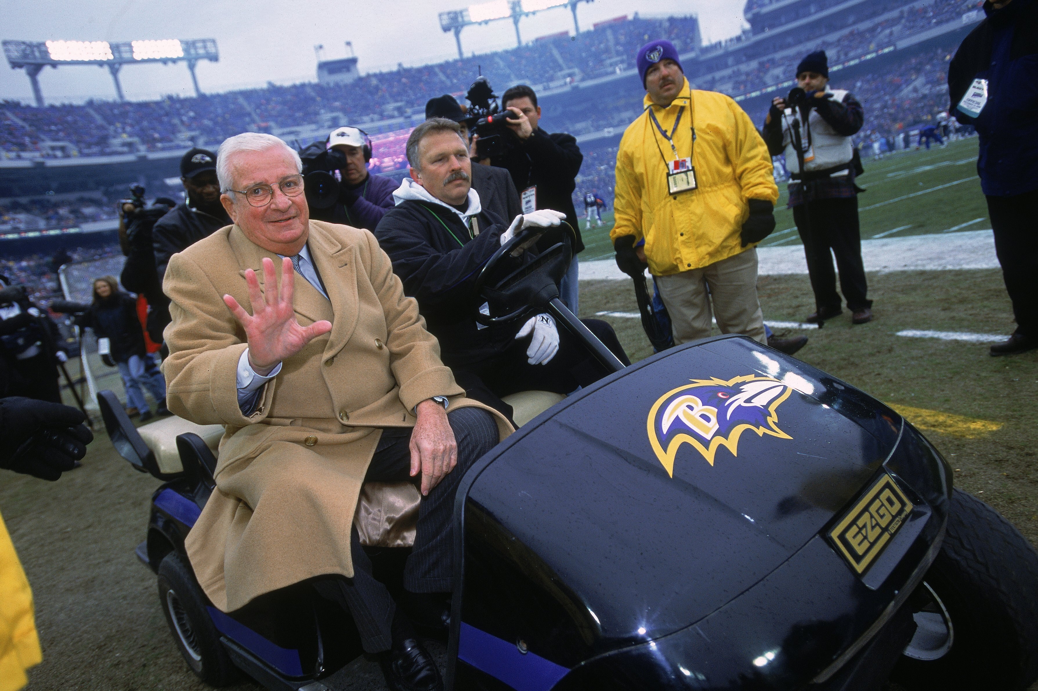10 Dec 2000:  Owner Art Modell of the Baltimore Ravens is Honored for being involved in the NFL for 40 years before the game against the San Diego Chargers at The PSINet Stadium in Baltimore, Maryland. The Ravens defeated the Chargers 24-3.Mandatory Credi
