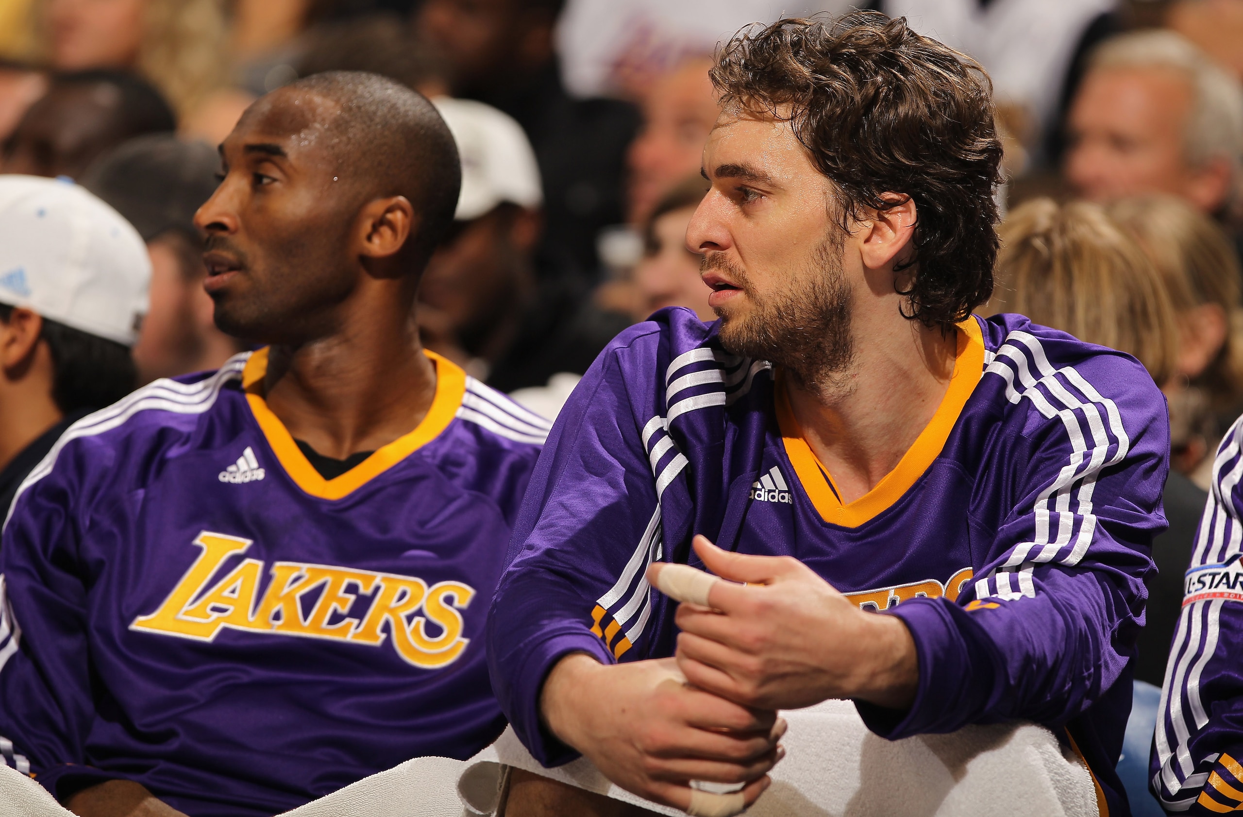 DENVER - NOVEMBER 11: Kobe Bryant #24 and Pau Gasol #16 of the Los Angeles Lakers look on from the bench against the Denver Nuggets at the Pepsi Center on November 11, 2010 in Denver, Colorado. The Nuggets defeated the Lakers 118-112. NOTE TO USER: User DENVER - NOVEMBER 11: Kobe Bryant #24 and Pau Gasol #16 of the Los Angeles Lakers look on from the bench against the Denver Nuggets at the Pepsi Center on November 11, 2010 in Denver, Colorado. The Nuggets defeated the Lakers 118-112. NOTE TO USER: User
