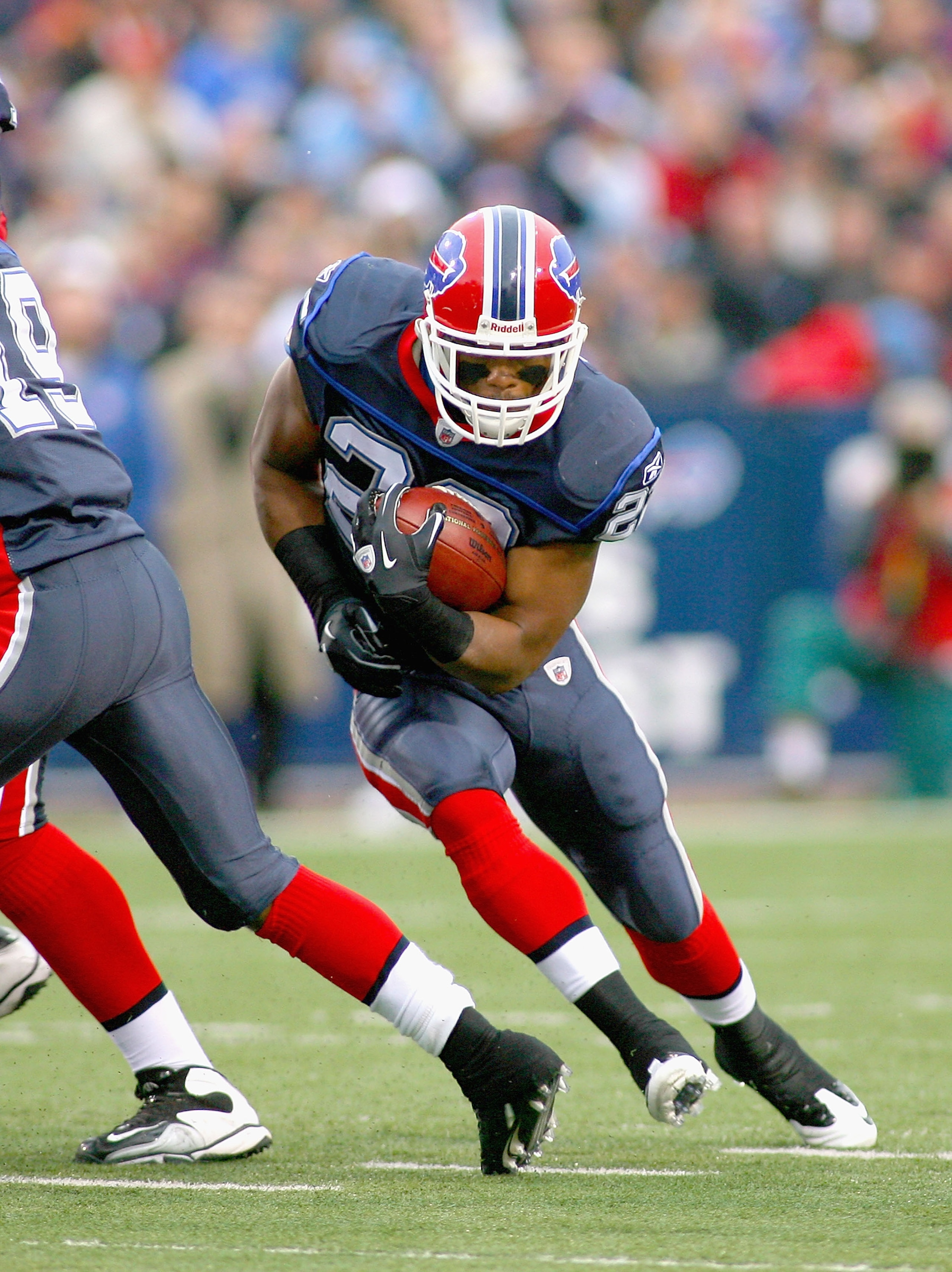ORCHARD PARK, NY - NOVEMBER 14:  Fred Jackson #22 of the Buffalo Bills runs against the Detroit Lions at Ralph Wilson Stadium on November 14, 2010 in Orchard Park, New York.  (Photo by Rick Stewart/Getty Images)