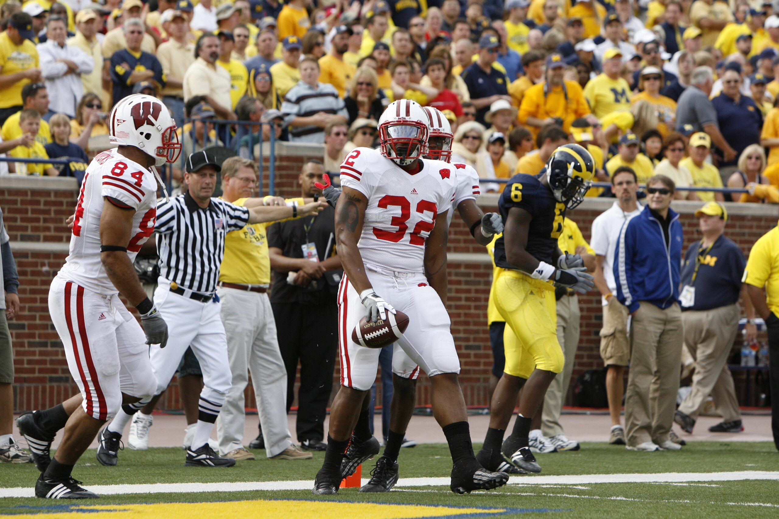 ANN ARBOR, MI - SEPTEMBER 27: John Clay #32 of the Wisconsin Badgers stands in the endzone after scoring a touchdown during the game against the Michigan Wolverines on September 27, 2008 at Michigan Stadium in Ann Arbor, Michigan. (Photo by Gregory Shamu ANN ARBOR, MI - SEPTEMBER 27: John Clay #32 of the Wisconsin Badgers stands in the endzone after scoring a touchdown during the game against the Michigan Wolverines on September 27, 2008 at Michigan Stadium in Ann Arbor, Michigan. (Photo by Gregory Shamu