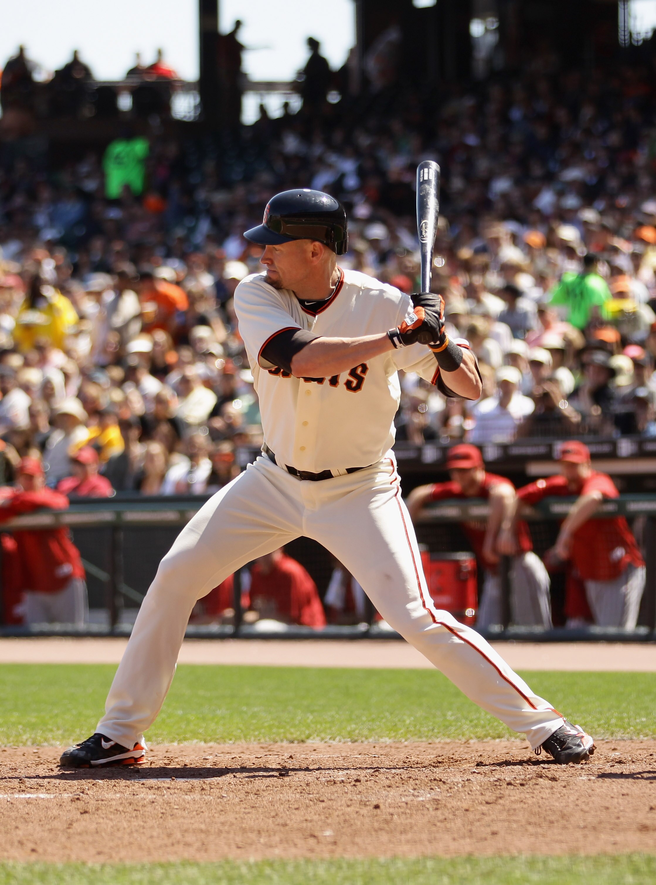 SAN FRANCISCO - AUGUST 29:  Aubrey Huff #17 of the San Francisco Giants bats against the Arizona Diamondbacks at AT&T Park on August 29, 2010 in San Francisco, California.  (Photo by Ezra Shaw/Getty Images)