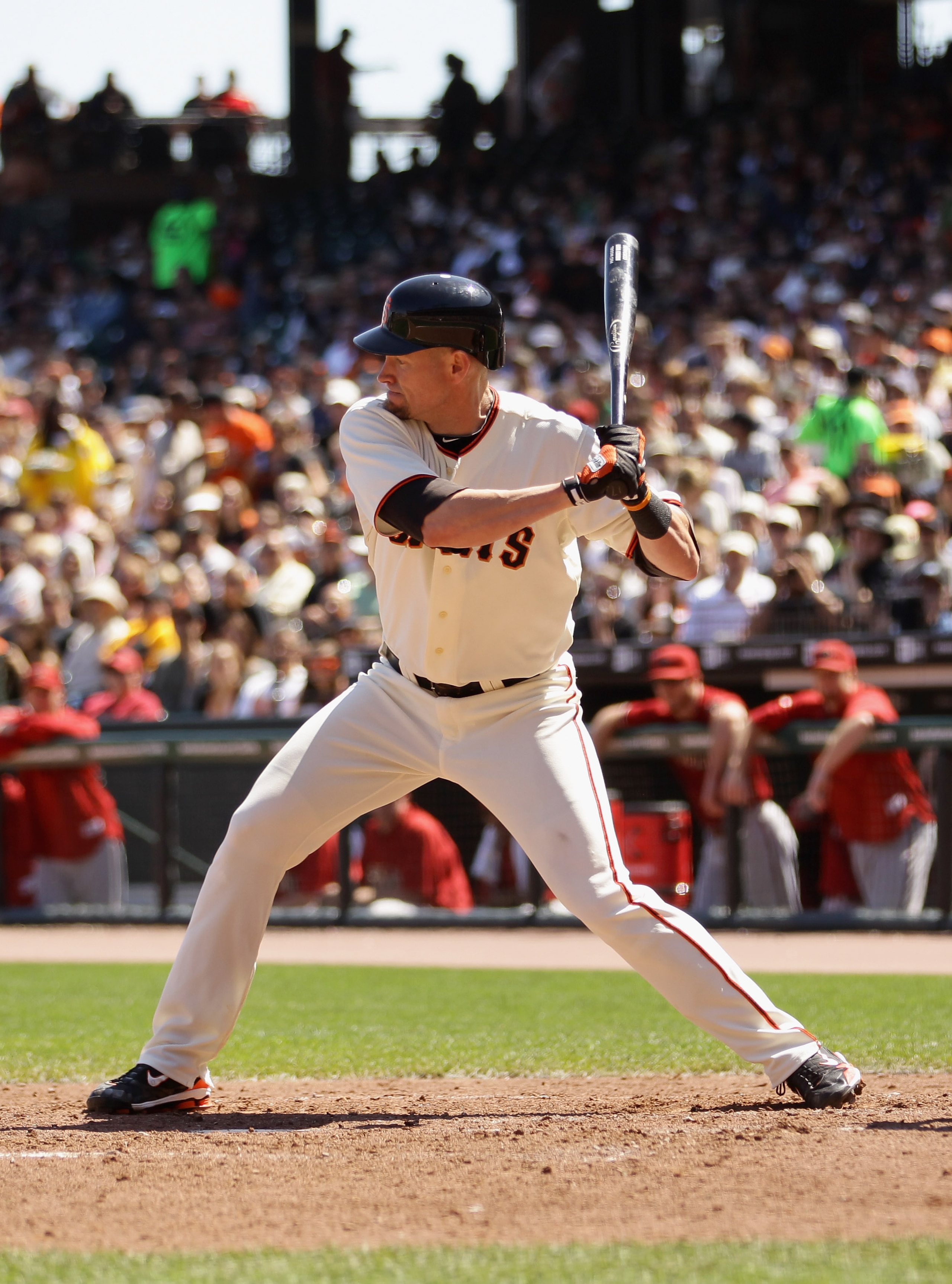 SAN FRANCISCO - AUGUST 29:  Aubrey Huff #17 of the San Francisco Giants bats against the Arizona Diamondbacks at AT&T Park on August 29, 2010 in San Francisco, California.  (Photo by Ezra Shaw/Getty Images)