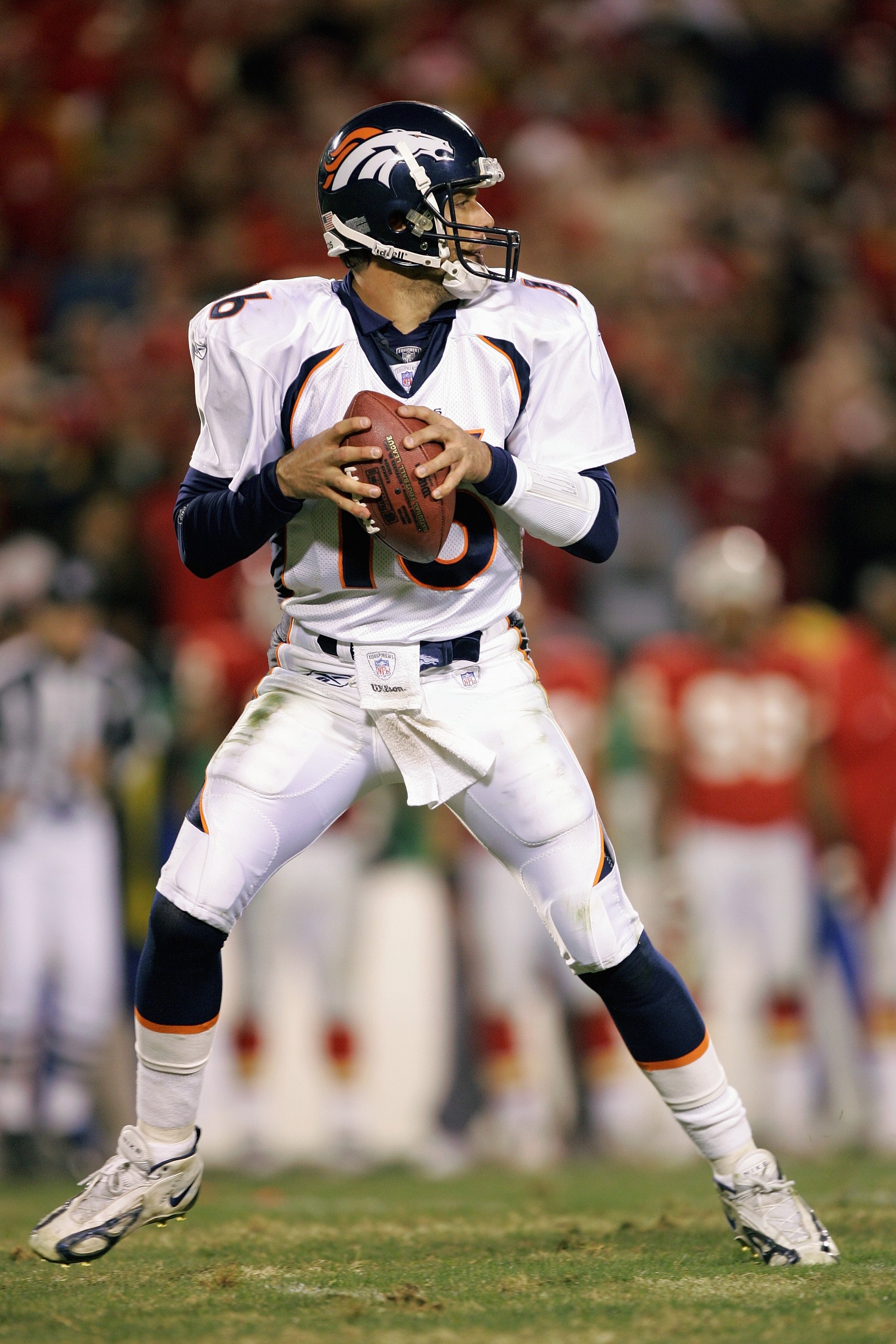 KANSAS CITY, MO - NOVEMBER 23: Jake Plummer #16 of the Denver Broncos looks to pass during the game against the Kansas City Chiefs on November 23, 2006 at Arrowhead Stadium in Kansas City, Missouri. The Chiefs won 19-10. (Photo by Brian Bahr/Getty Images)