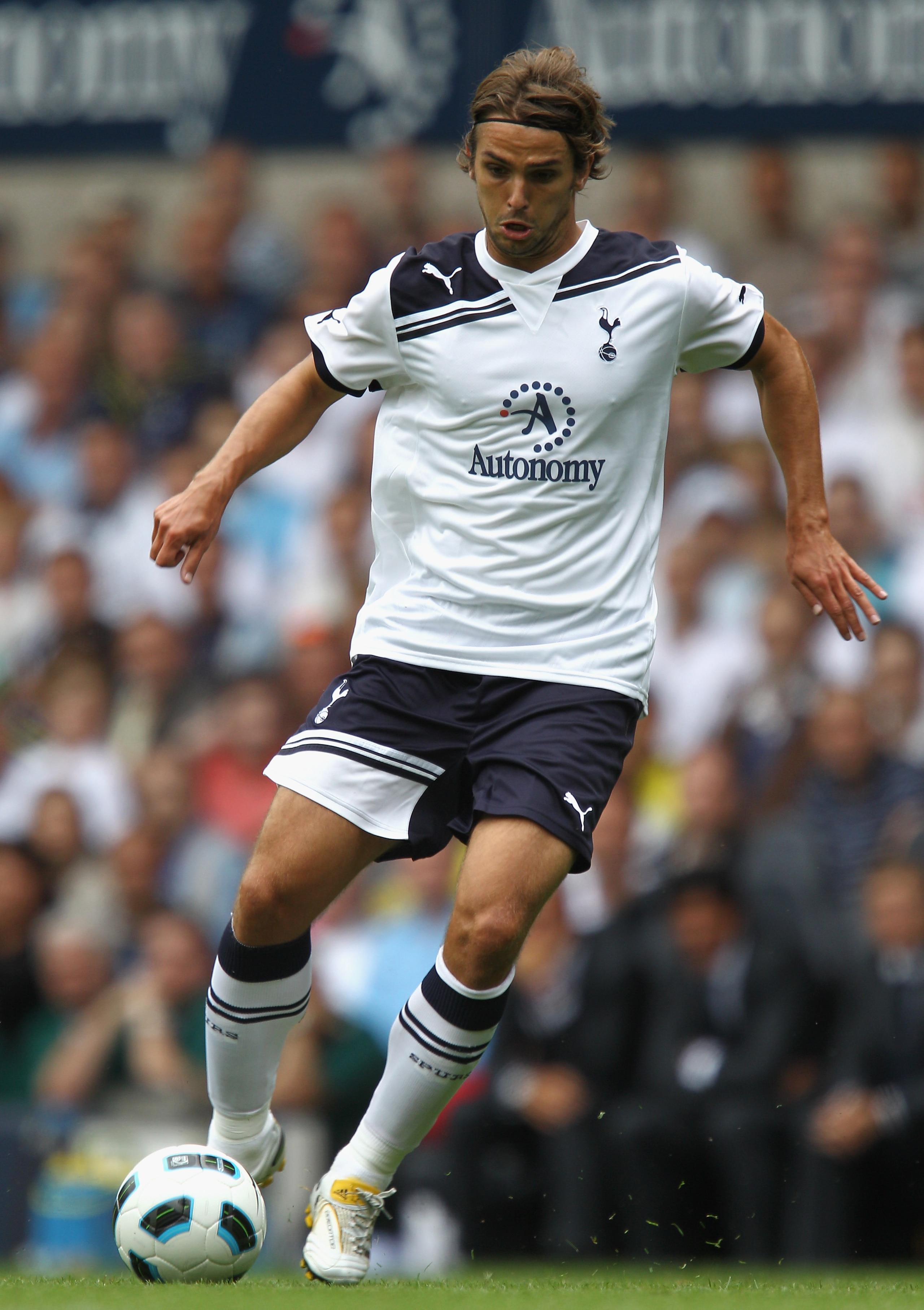 LONDON, ENGLAND - AUGUST 07: Nico Kranjcar of Tottenham Hotspur in action during the pre-season friendly match between Tottenham Hotspur and Fiorentina at White Hart Lane on August 7, 2010 in London, England. (Photo by Paul Gilham/Getty Images) LONDON, ENGLAND - AUGUST 07: Nico Kranjcar of Tottenham Hotspur in action during the pre-season friendly match between Tottenham Hotspur and Fiorentina at White Hart Lane on August 7, 2010 in London, England. (Photo by Paul Gilham/Getty Images)