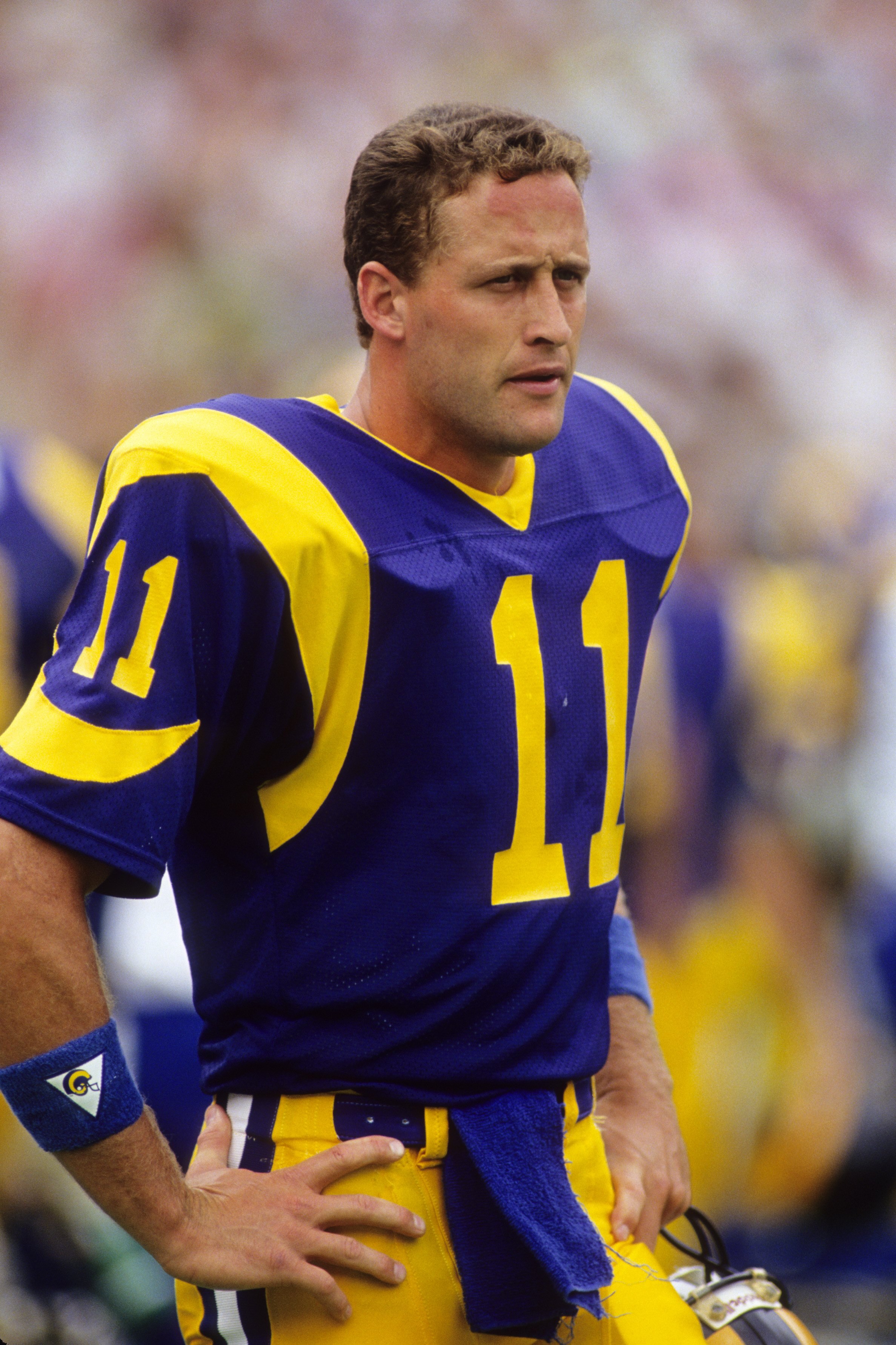 ANAHEIM, CA - OCTOBER 7:  Quarterback Jim Everett #11 of the Los Angeles Rams looks on during the game against the Cincinnati Bengals at Anaheim Stadium on Ocotober 7, 1990 in Anaheim, California.  The Bengals won 34-31 in overtime. (Photo by George Rose/