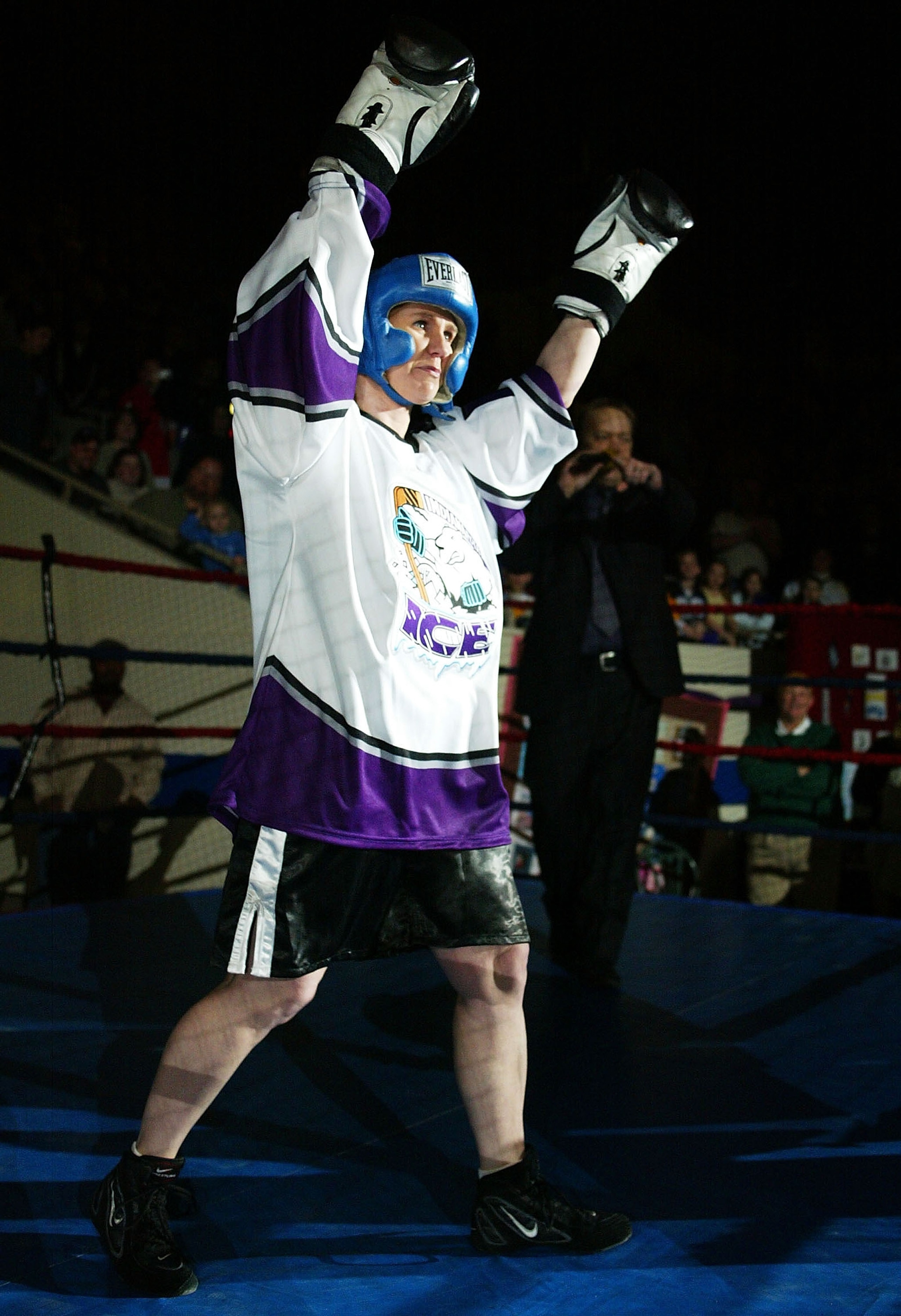 INDIANAPOLIS, IN - MARCH 12: Tonya Harding enters the ring for a boxing exhibition during the second period intermission at the Colorado Eagles versus Indianapolis Ice hockey game at the Pepsi Coliseum on March 12, 2004 in Indianapolis, Indiana. (Photo b INDIANAPOLIS, IN - MARCH 12: Tonya Harding enters the ring for a boxing exhibition during the second period intermission at the Colorado Eagles versus Indianapolis Ice hockey game at the Pepsi Coliseum on March 12, 2004 in Indianapolis, Indiana. (Photo b