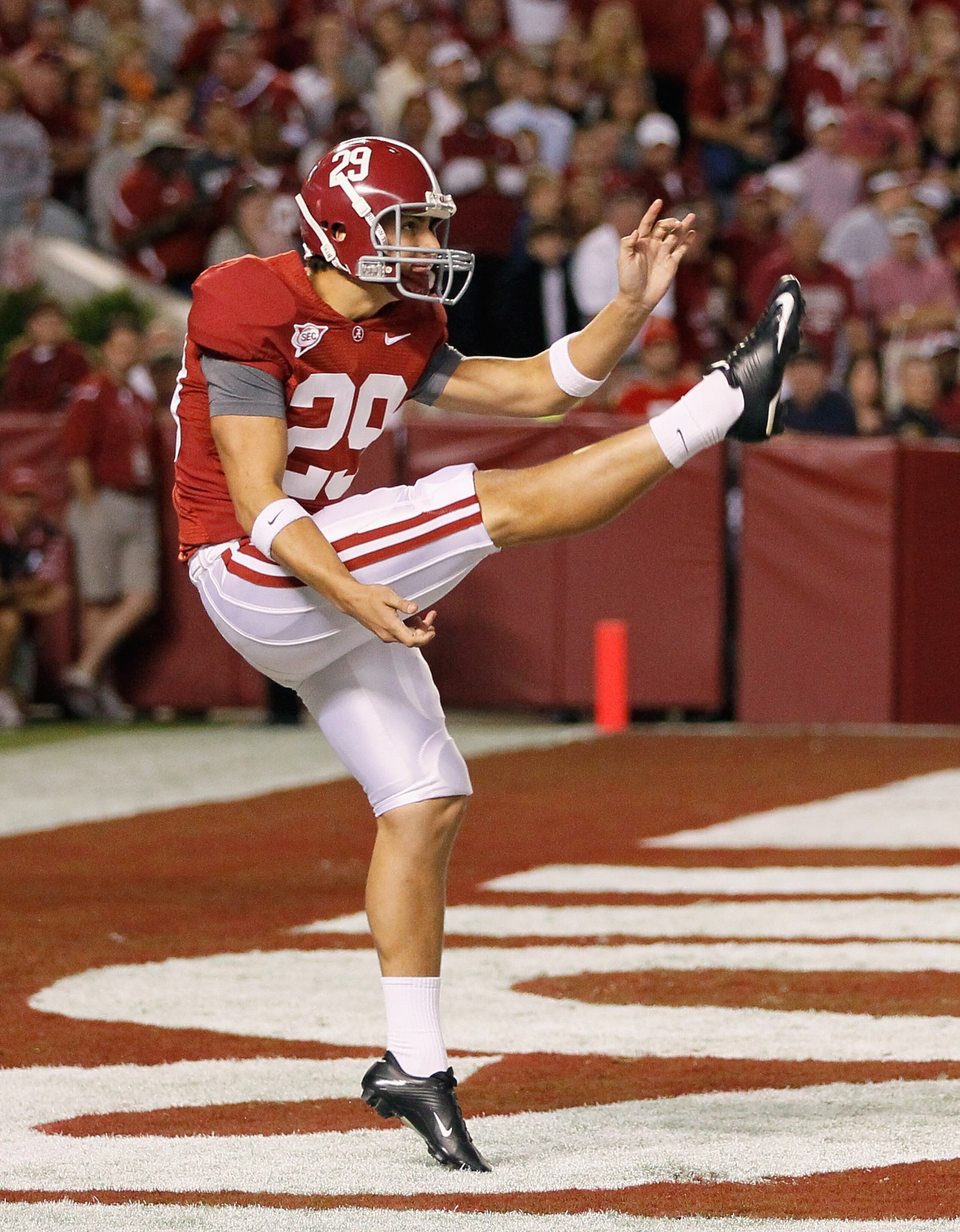TUSCALOOSA, AL - OCTOBER 02:  Cody Mandell #29 of the Alabama Crimson Tide against the Florida Gators at Bryant-Denny Stadium on October 2, 2010 in Tuscaloosa, Alabama.  (Photo by Kevin C. Cox/Getty Images)