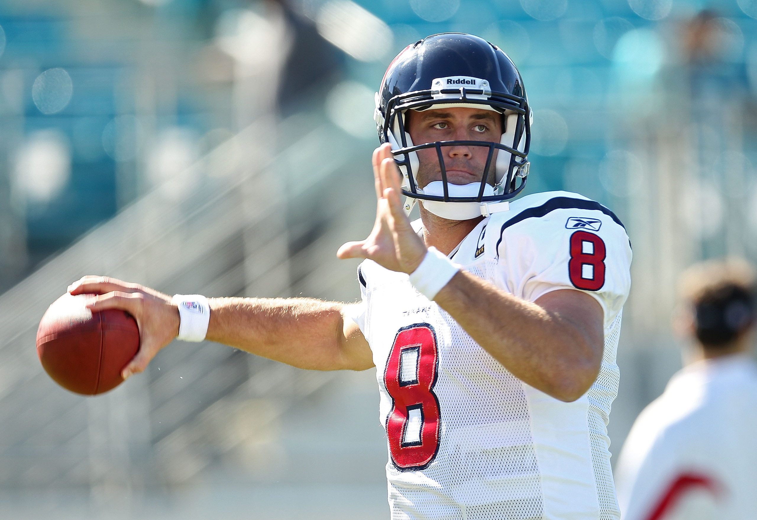 JACKSONVILLE, FL - NOVEMBER 14:  Matt Schaub #8 of the Houston Texans throws a pass before a game against the Jacksonville Jaguars at EverBank Field on November 14, 2010 in Jacksonville, Florida.  (Photo by Mike Ehrmann/Getty Images)