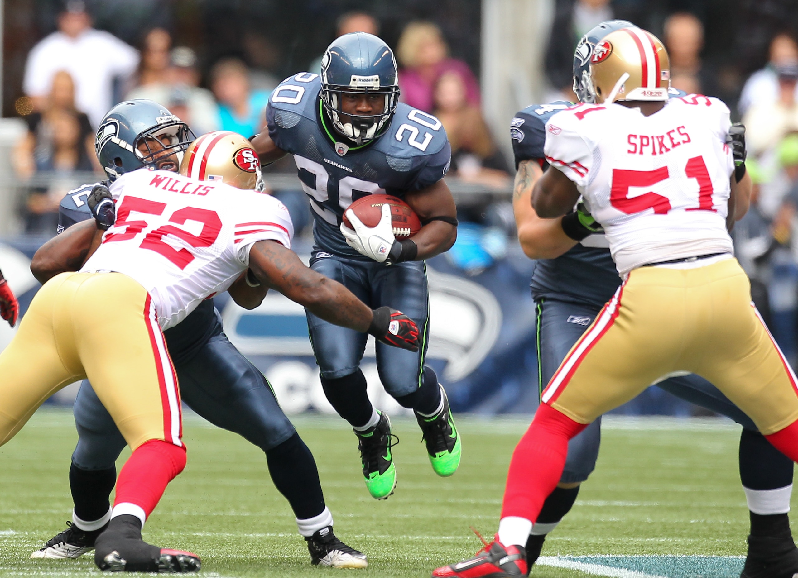 SEATTLE - SEPTEMBER 12:  Running back Justin Forsett #20 of the Seattle Seahawks rushes during the NFL season opener against the San Francisco 49ers at Qwest Field on September 12, 2010 in Seattle, Washington. (Photo by Otto Greule Jr/Getty Images)
