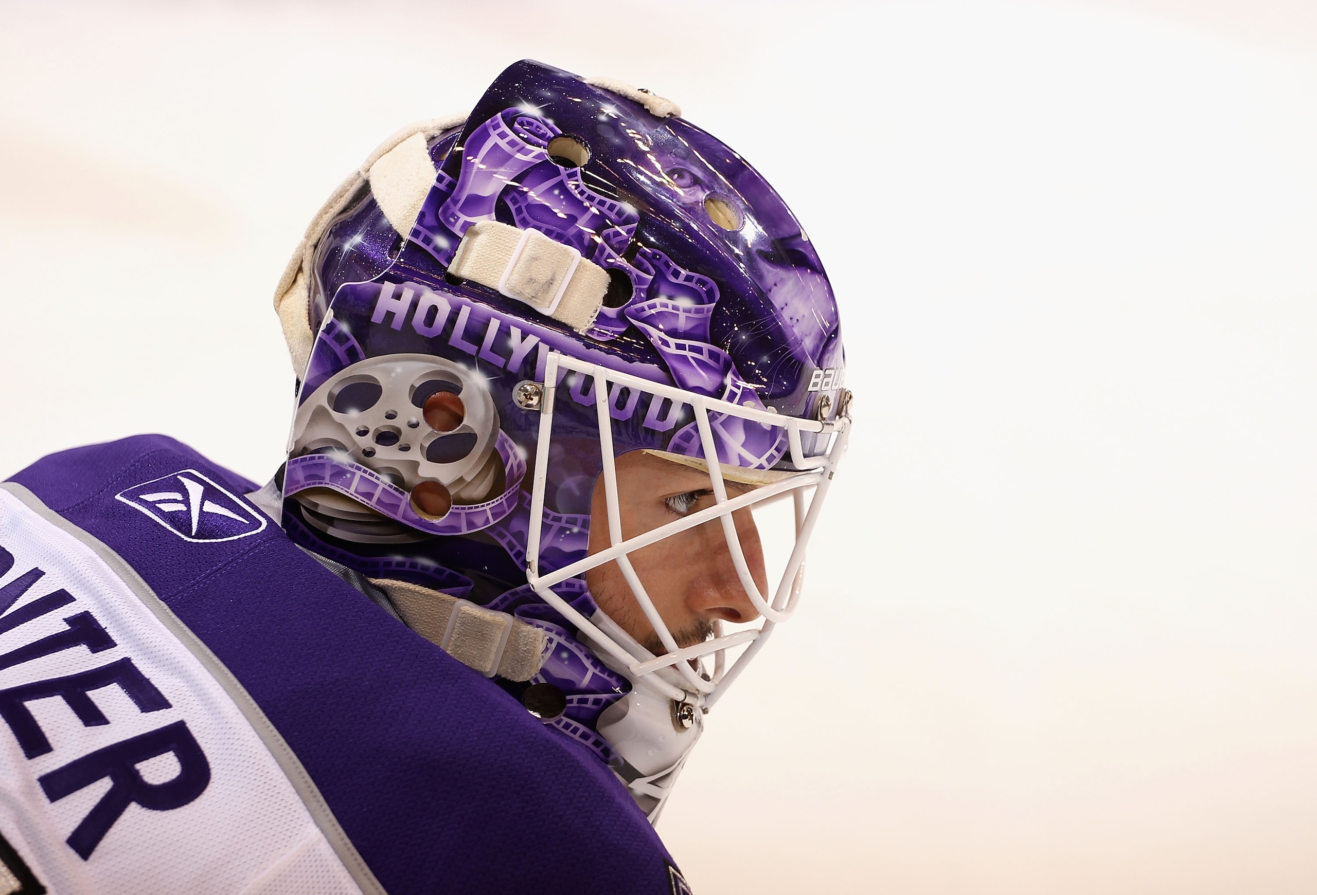 GLENDALE, AZ - OCTOBER 21:  Goaltender Jonathan Bernier #45 of the Los Angeles Kings warms up before the NHL game against the Phoenix Coyotes at Jobing.com Arena on October 21, 2010 in Glendale, Arizona.  (Photo by Christian Petersen/Getty Images)