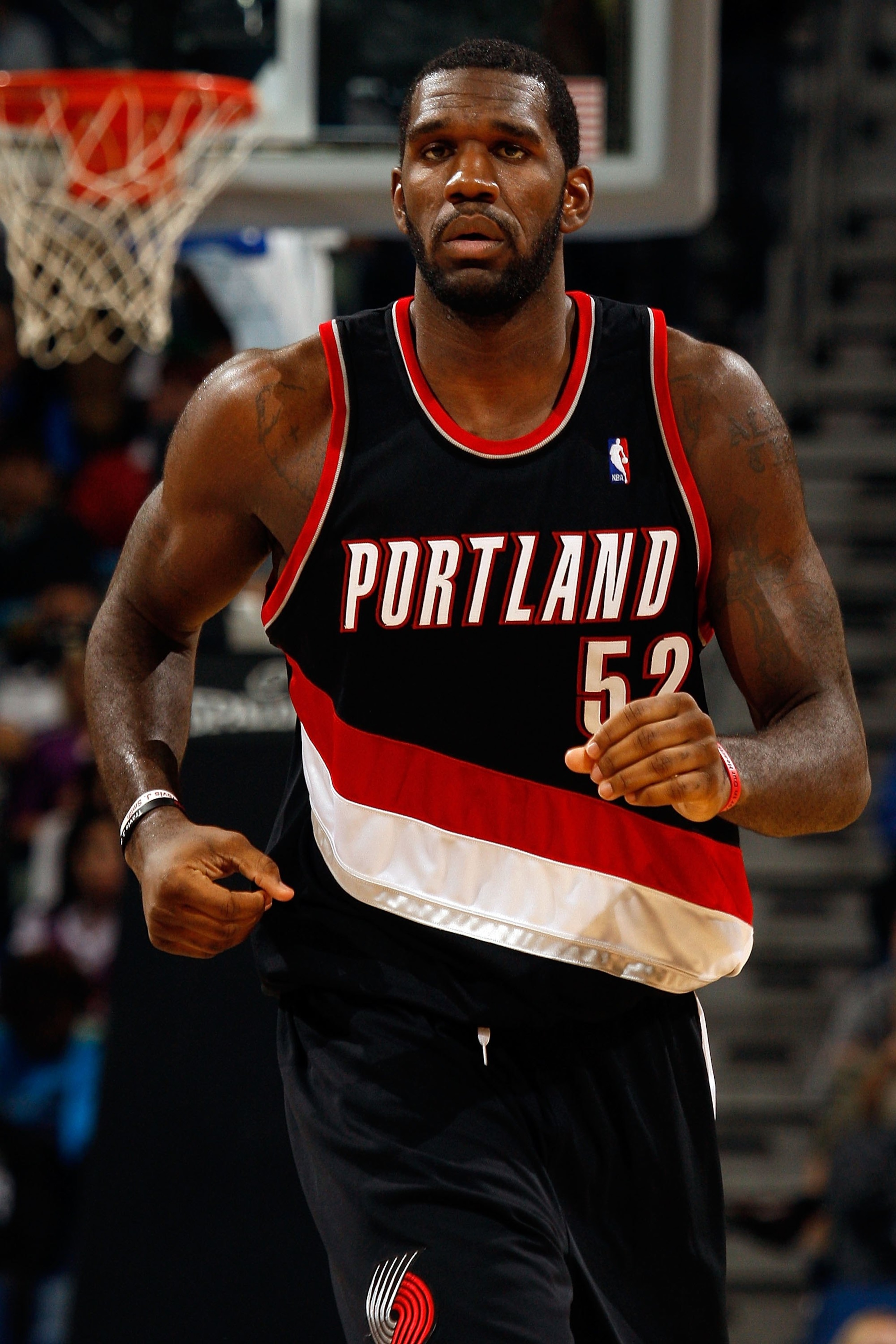 NEW ORLEANS - NOVEMBER 13:  Greg Oden #52 of the Portland Trail Blazers runs down the court against the New Orleans Hornets at the New Orleans Arena on November 13, 2009 in New Orleans, Louisiana.  NOTE TO USER: User expressly acknowledges and agrees that