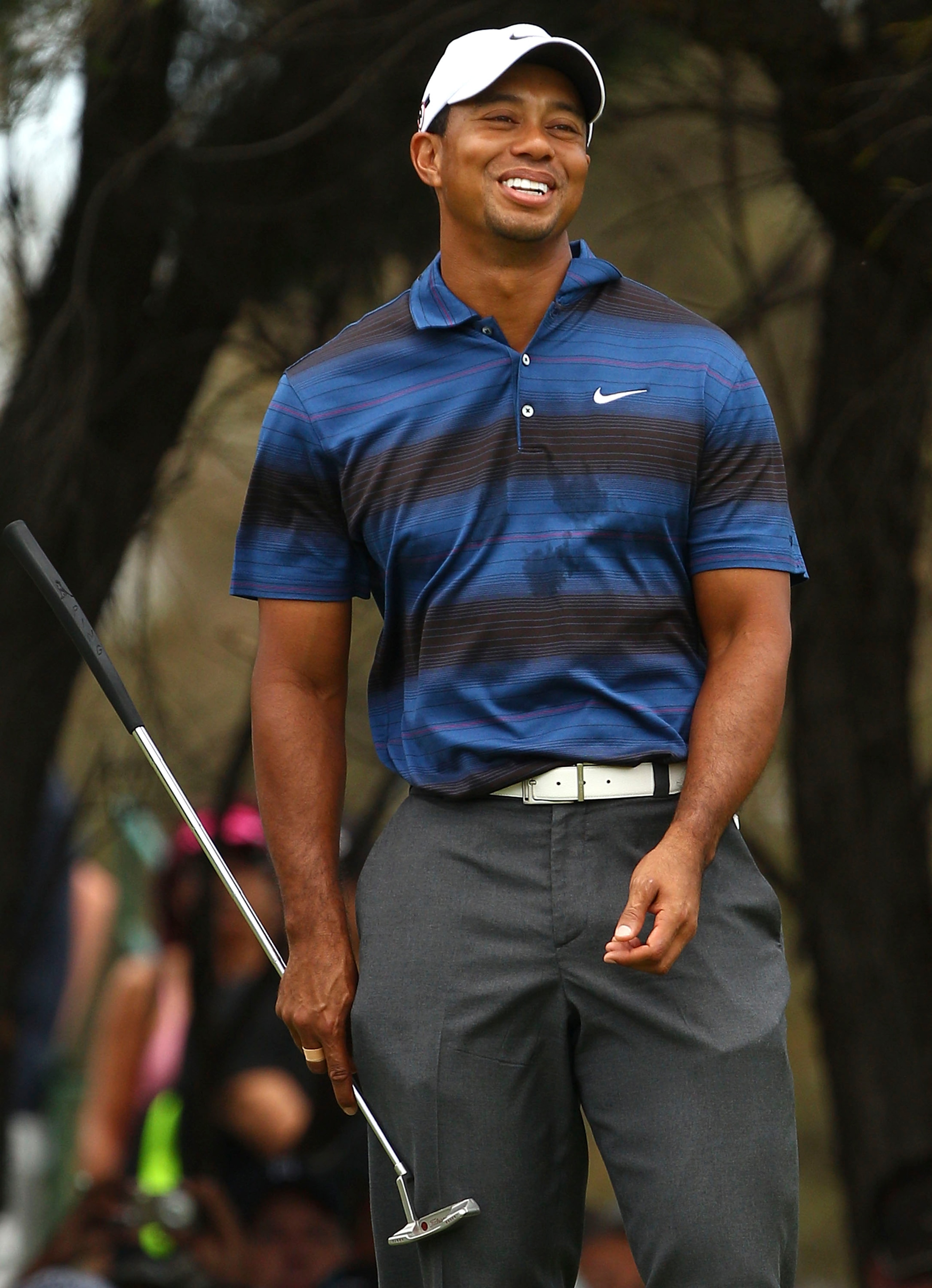 MELBOURNE, AUSTRALIA - NOVEMBER 12:  Tiger Woods of the USA during round 2 of the Australian Masters at The Victoria Golf Club on November 12, 2010 in Melbourne, Australia.  (Photo by Lucas Dawson/Getty Images)