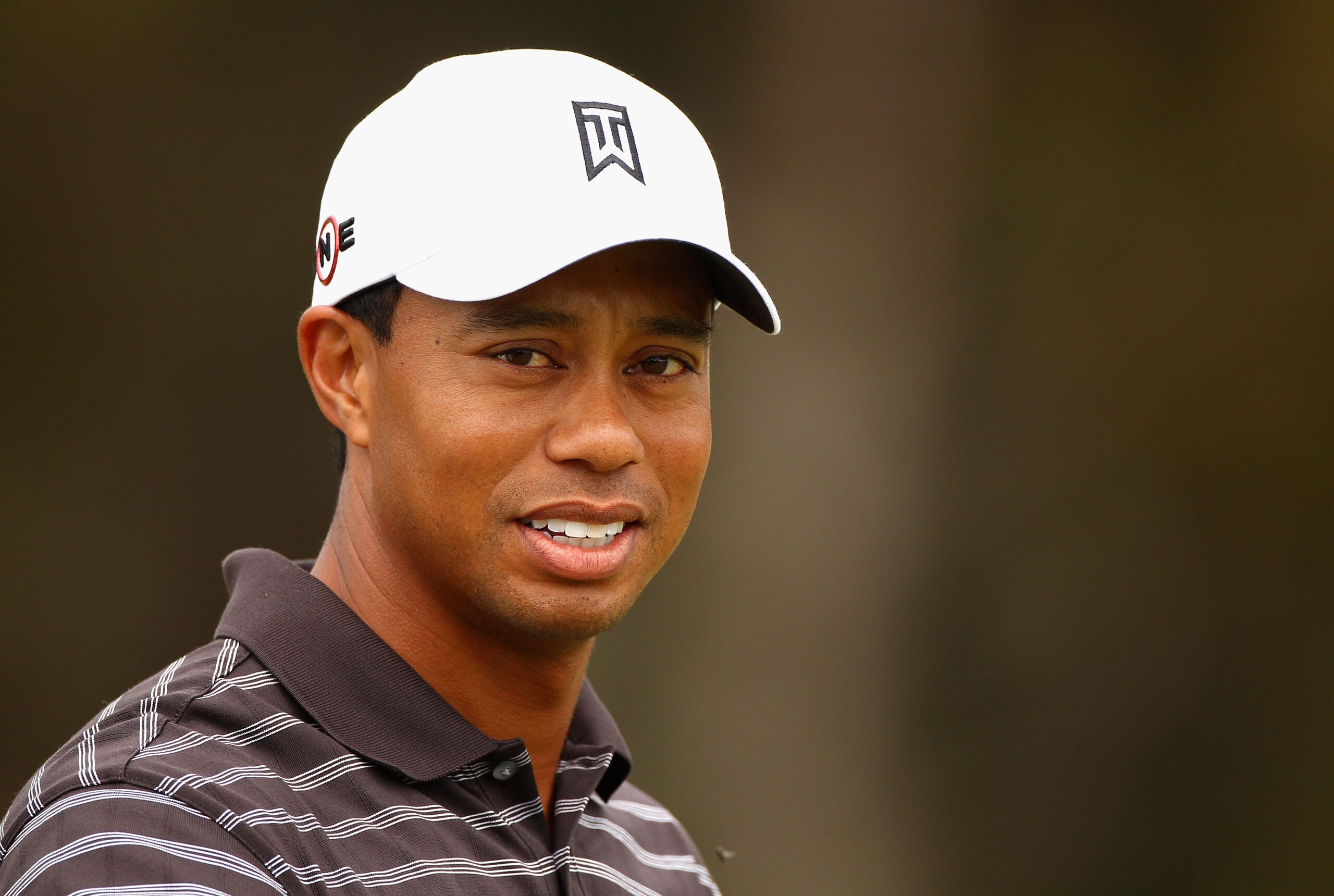 MELBOURNE, AUSTRALIA - NOVEMBER 10:  Tiger Woods of the USA looks on during the Pro-Am ahead of the Australian Masters at The Victoria Golf Club on November 10, 2010 in Melbourne, Australia.  (Photo by Ryan Pierse/Getty Images)