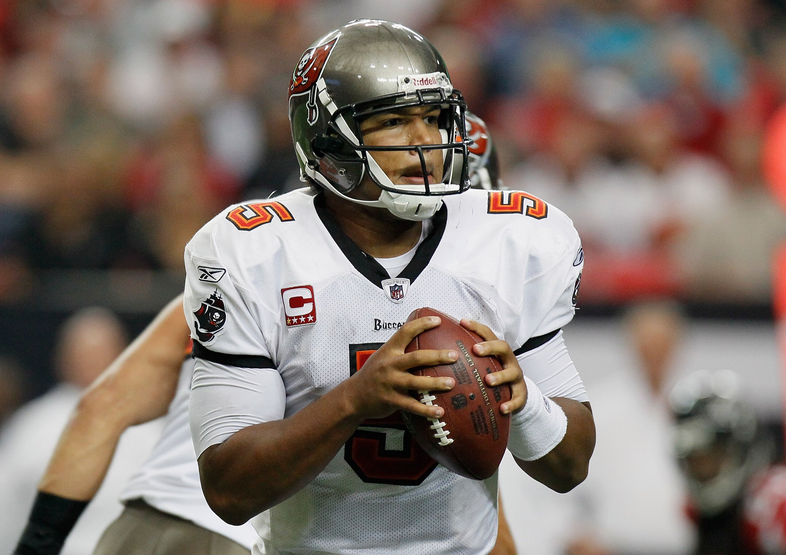 ATLANTA - NOVEMBER 07:  Quarterback Josh Freeman #5 of the Tampa Bay Buccaneers looks to pass against the Atlanta Falcons at Georgia Dome on November 7, 2010 in Atlanta, Georgia.  (Photo by Kevin C. Cox/Getty Images)