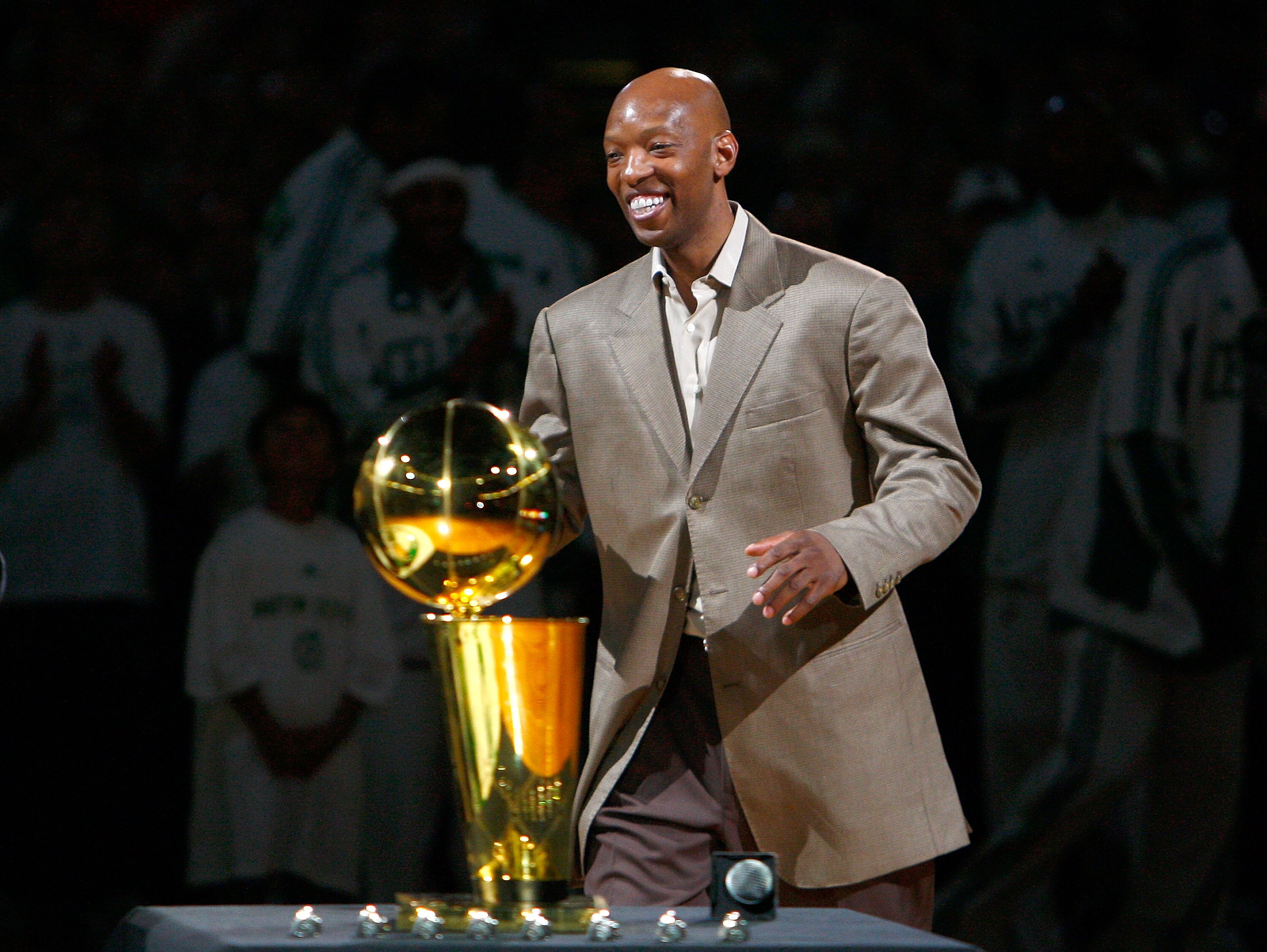 BOSTON, MA - OCTOBER 28: Sam Cassell of the Boston Celtics reacts during the 2008 NBA World Championship ceremony before a game against the Cleveland Cavaliers at the TD Banknorth Garden on October 28, 2008 in Boston, Massachusetts. NOTE TO USER: User exp