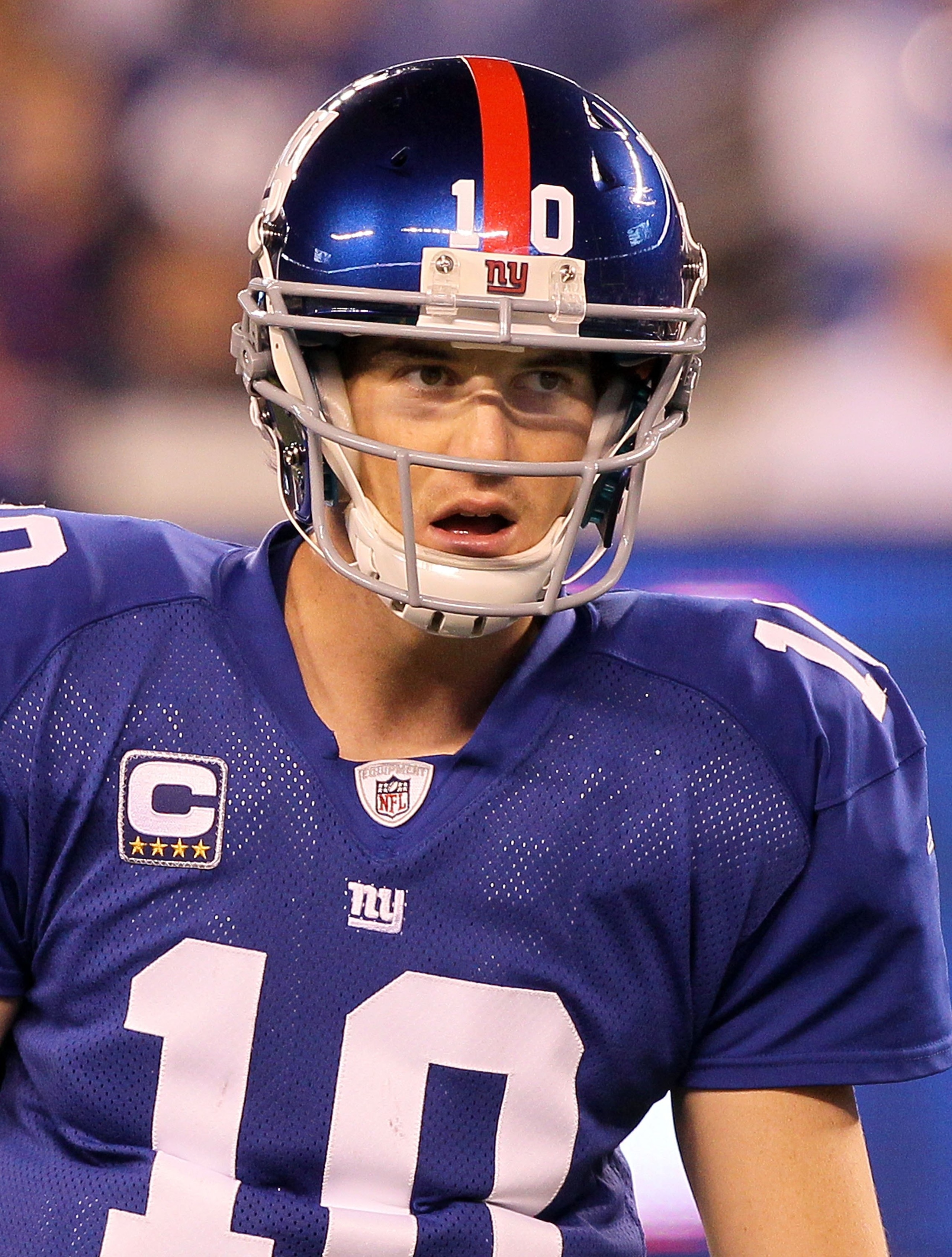 EAST RUTHERFORD, NJ - NOVEMBER 14: Eli Manning #10 of the New York Giants looks on against the Dallas Cowboys on November 14, 2010 at the New Meadowlands Stadium in East Rutherford, New Jersey. (Photo by Jim McIsaac/Getty Images) EAST RUTHERFORD, NJ - NOVEMBER 14: Eli Manning #10 of the New York Giants looks on against the Dallas Cowboys on November 14, 2010 at the New Meadowlands Stadium in East Rutherford, New Jersey. (Photo by Jim McIsaac/Getty Images)