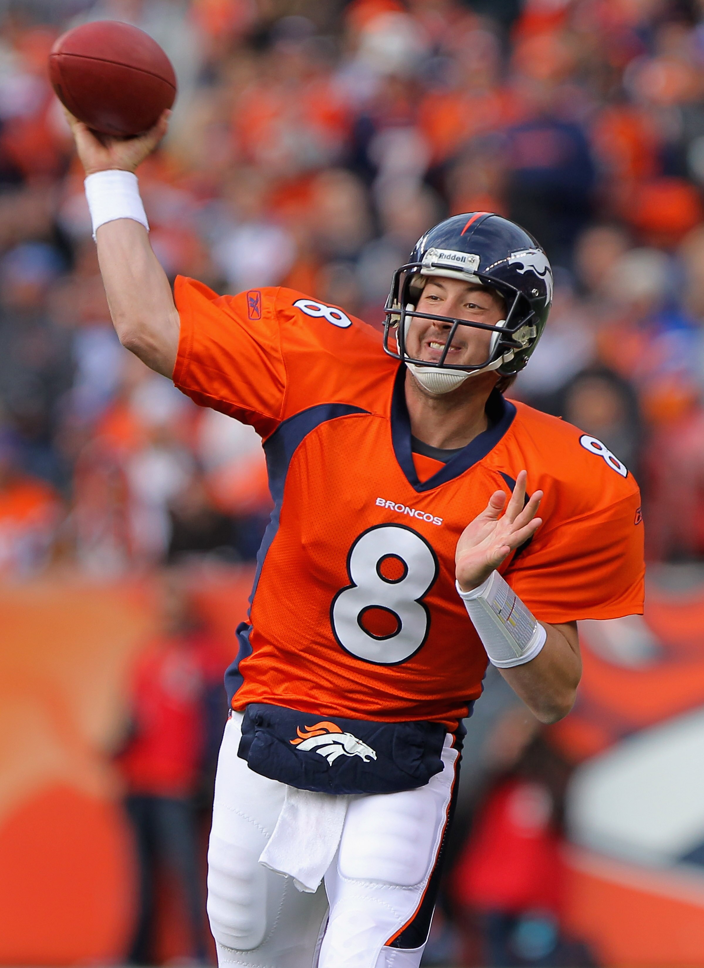 DENVER - NOVEMBER 14:  Quarterback Kyle Orton #8 of the Denver Broncos delivers a pass against the Kansas City Chiefs at INVESCO Field at Mile High on November 14, 2010 in Denver, Colorado.  (Photo by Doug Pensinger/Getty Images)