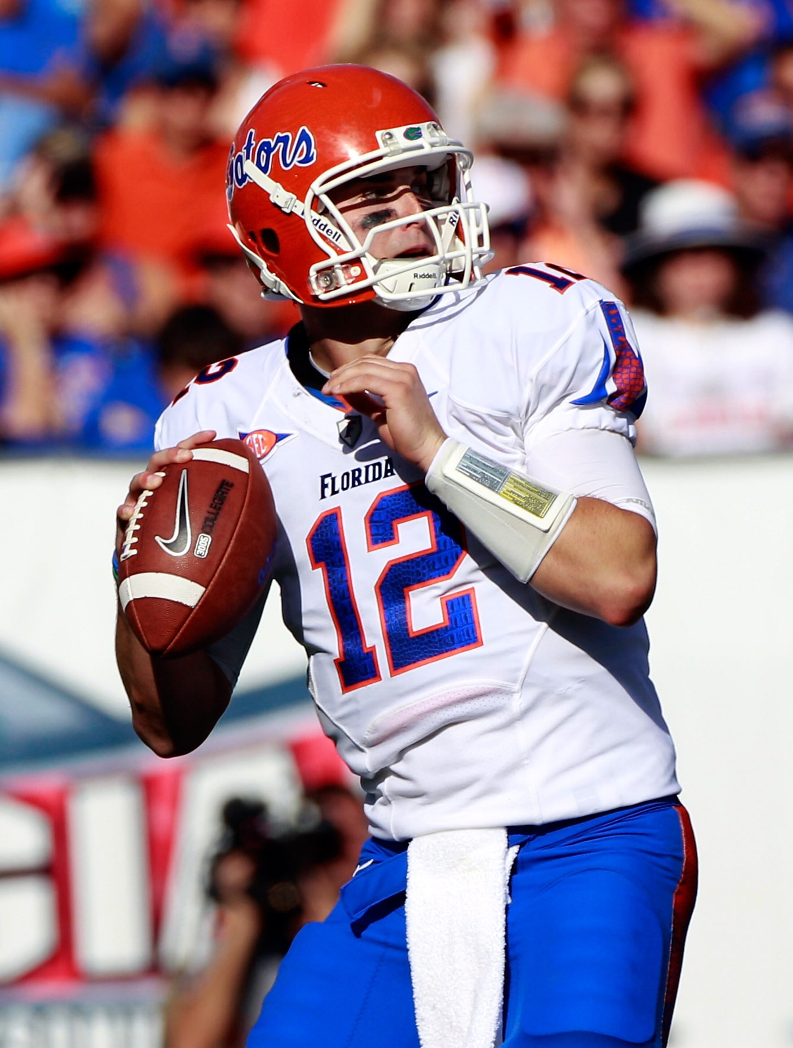 JACKSONVILLE, FL - OCTOBER 30:  Quarterback John Brantley #12 of the Florida Gators attempts a pass during the game against the Georgia Bulldogs at EverBank Field on October 30, 2010 in Jacksonville, Florida.  (Photo by Sam Greenwood/Getty Images)