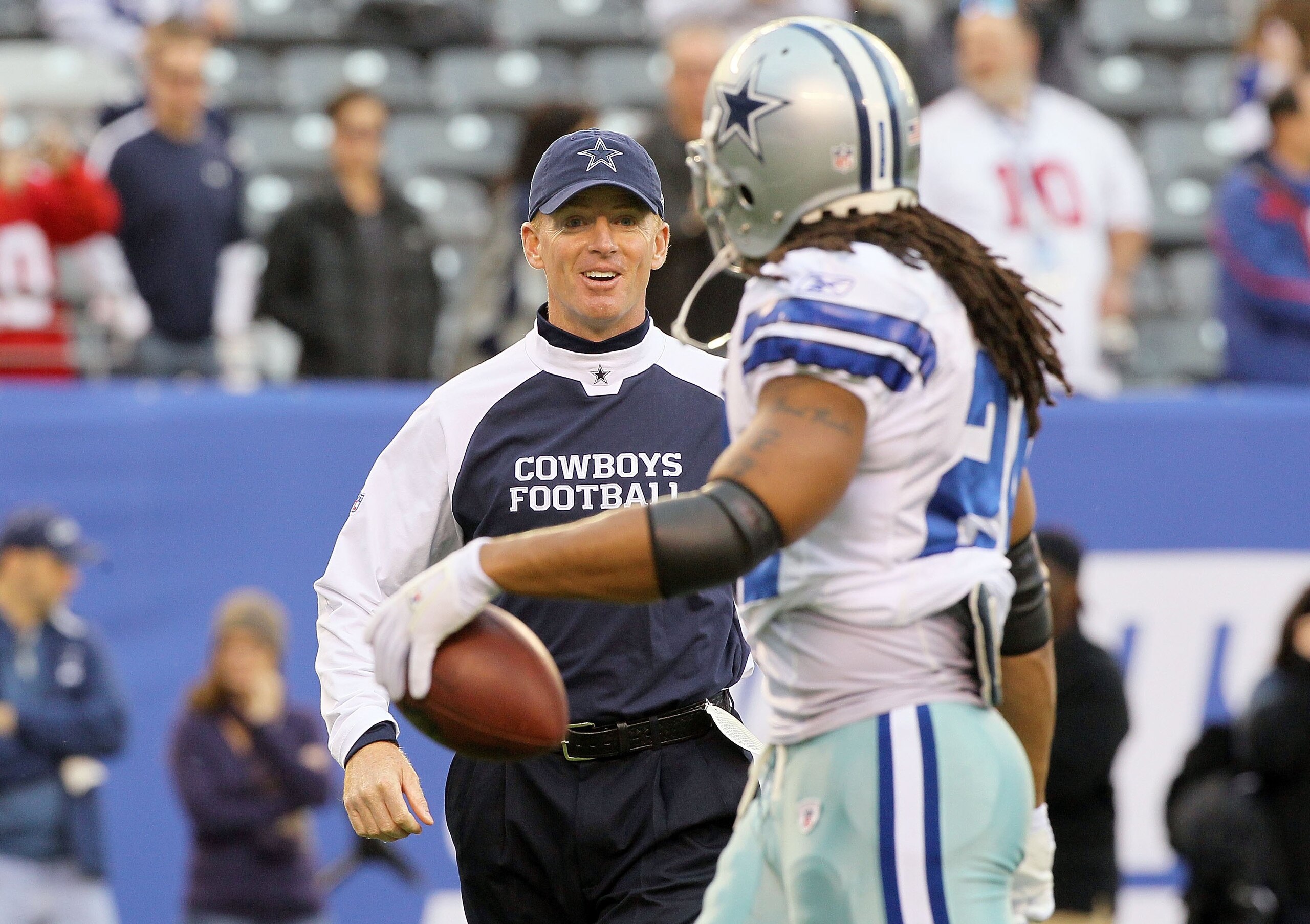 EAST RUTHERFORD, NJ - NOVEMBER 14: Head coach Jason Garrett of the Dallas Cowboys talks with Marion Barber #24 as his team warms up prior to playing against the New York Giants on November 14, 2010 at the New Meadowlands Stadium in East Rutherford, New J EAST RUTHERFORD, NJ - NOVEMBER 14: Head coach Jason Garrett of the Dallas Cowboys talks with Marion Barber #24 as his team warms up prior to playing against the New York Giants on November 14, 2010 at the New Meadowlands Stadium in East Rutherford, New J