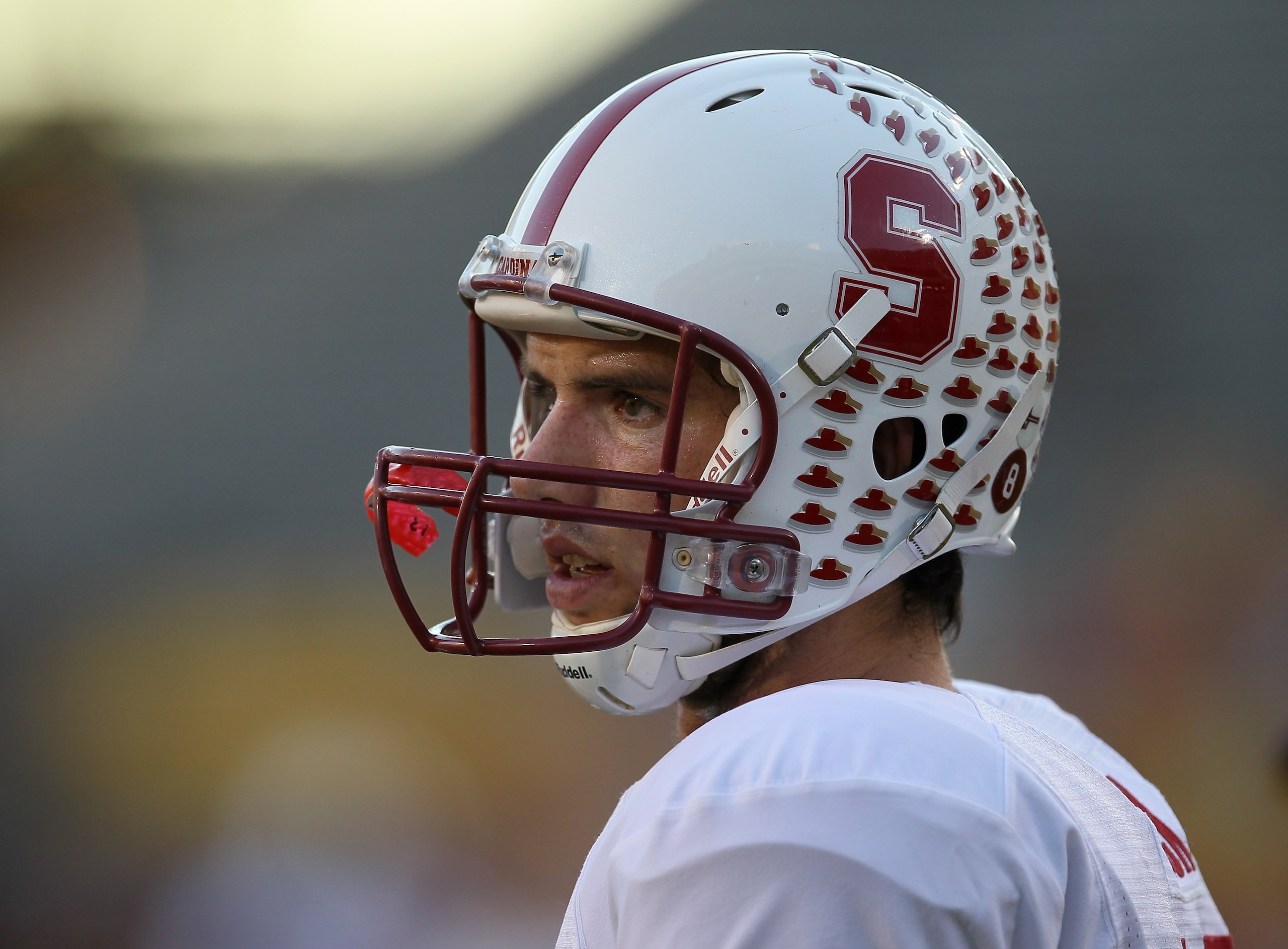 TEMPE, AZ - NOVEMBER 13:  Quarterback Andrew Luck #12 of the Stanford Cardinal warms up for the game with the Arizona State Sun Devils  at Sun Devil Stadium on November 13, 2010 in Tempe, Arizona.  (Photo by Stephen Dunn/Getty Images)