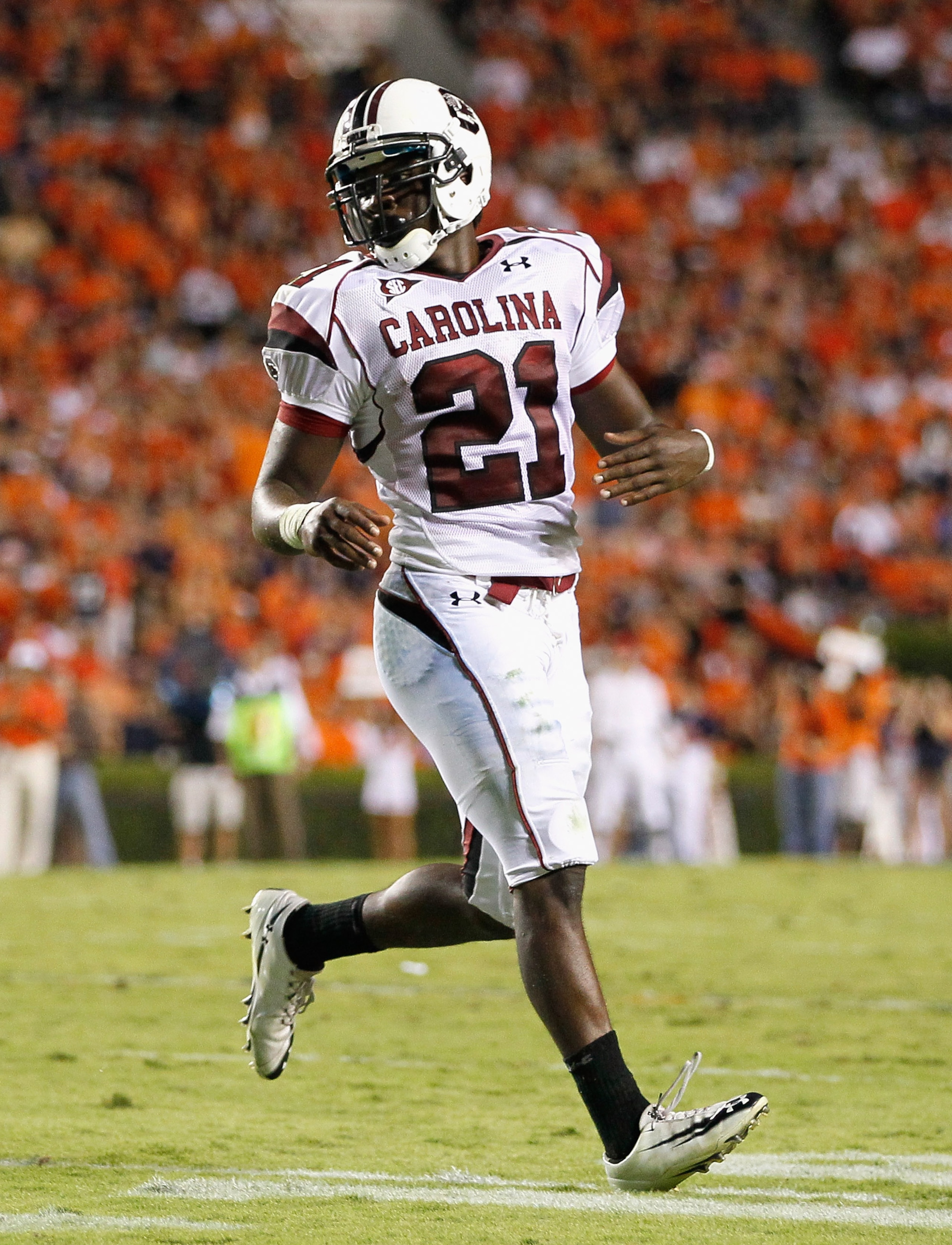 AUBURN, AL - SEPTEMBER 25:  Marcus Lattimore #21 of the South Carolina Gamecocks against the Auburn Tigers at Jordan-Hare Stadium on September 25, 2010 in Auburn, Alabama.  (Photo by Kevin C. Cox/Getty Images)