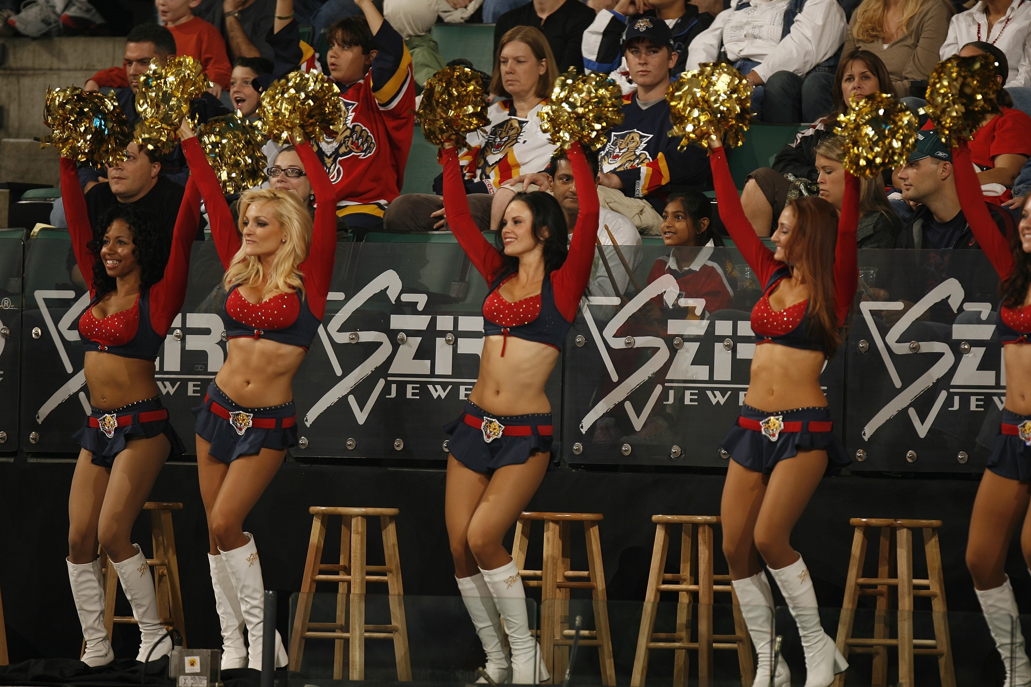 SUNRISE, FL - OCTOBER 6:  The Panthers Ice Dancers perform during the Florida Panthers game against the Boston Bruins at BankAtlantic Center on October 6, 2006 in Sunrise, Florida. The Panthers won 8-3.  (Photo by Eliot J. Schechter/Getty Images)