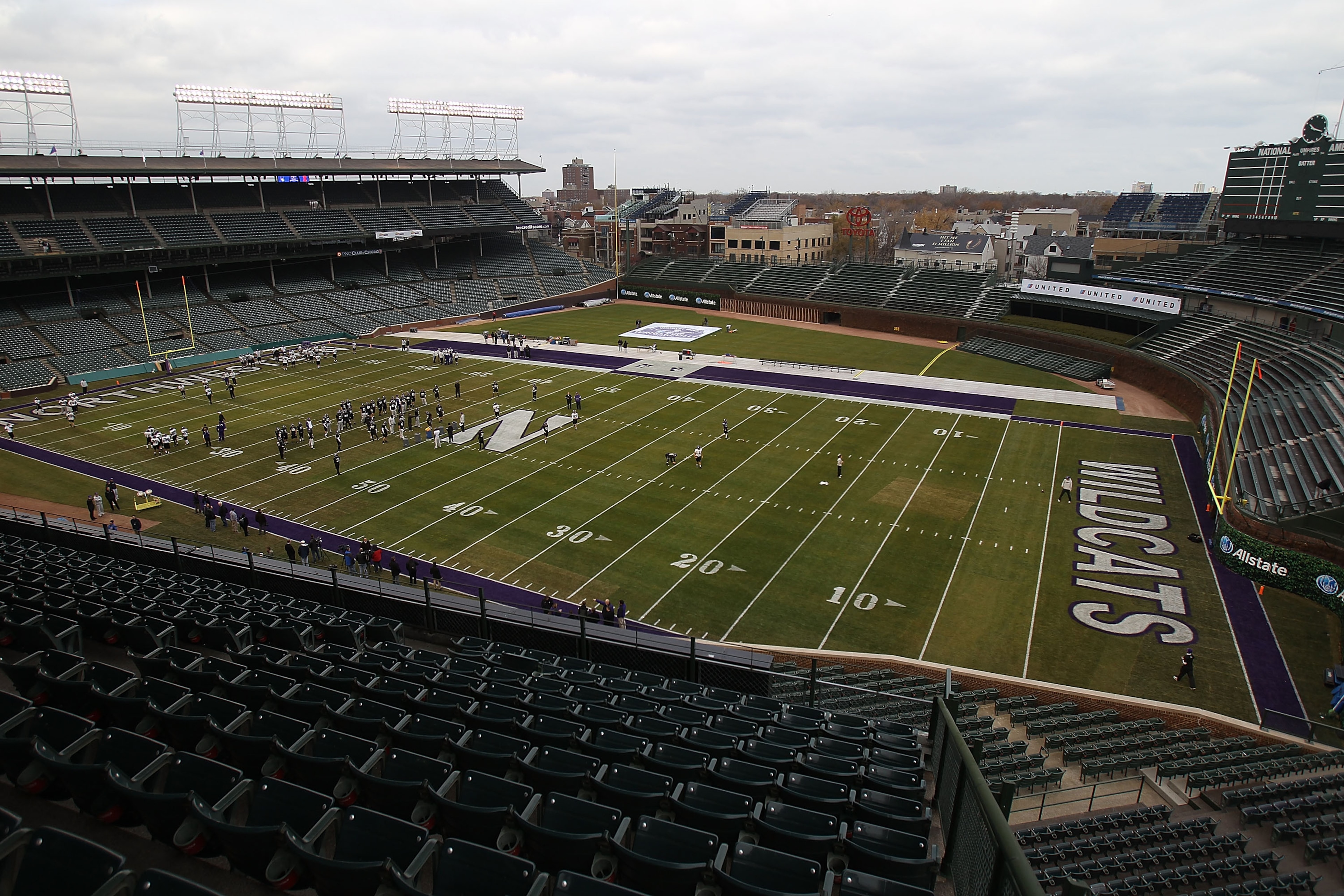 CHICAGO - NOVEMBER 18: A general view as the Northwestern Wildcats practice for a game against the Illinois Fighting Illini on Saturday November 20 at Wrigley Field on November 18, 2010 in Chicago, Illinois. (Photo by Jonathan Daniel/Getty Images)
