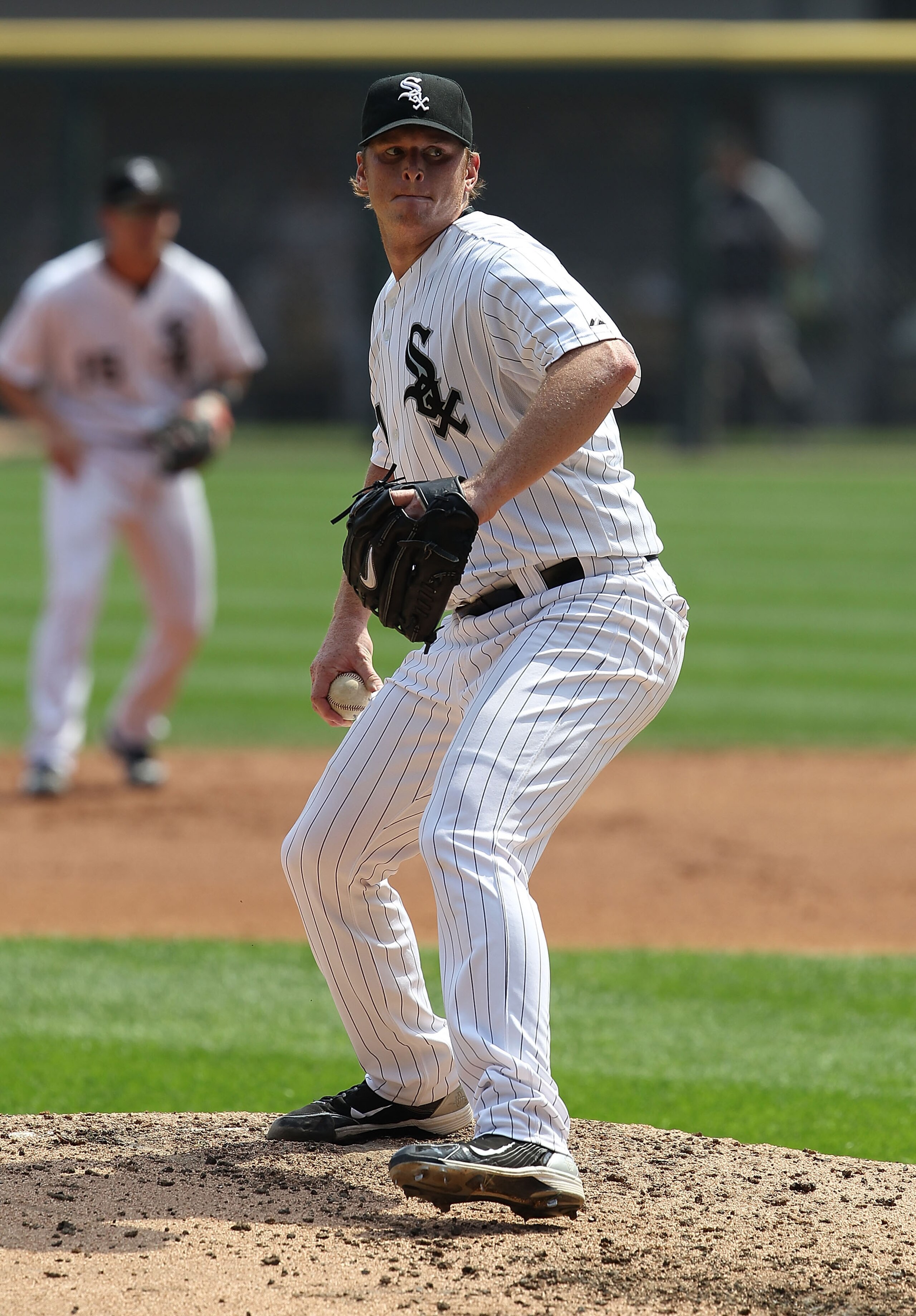 CHICAGO - AUGUST 29: Starting pitcher Gavin Floyd #34 of the Chicago White Sox pitches against the New York Yankees at U.S. Cellular Field on August 29, 2010 in Chicago, Illinois. The Yankees defeated the White Sox 2-1. (Photo by Jonathan Daniel/Getty Ima