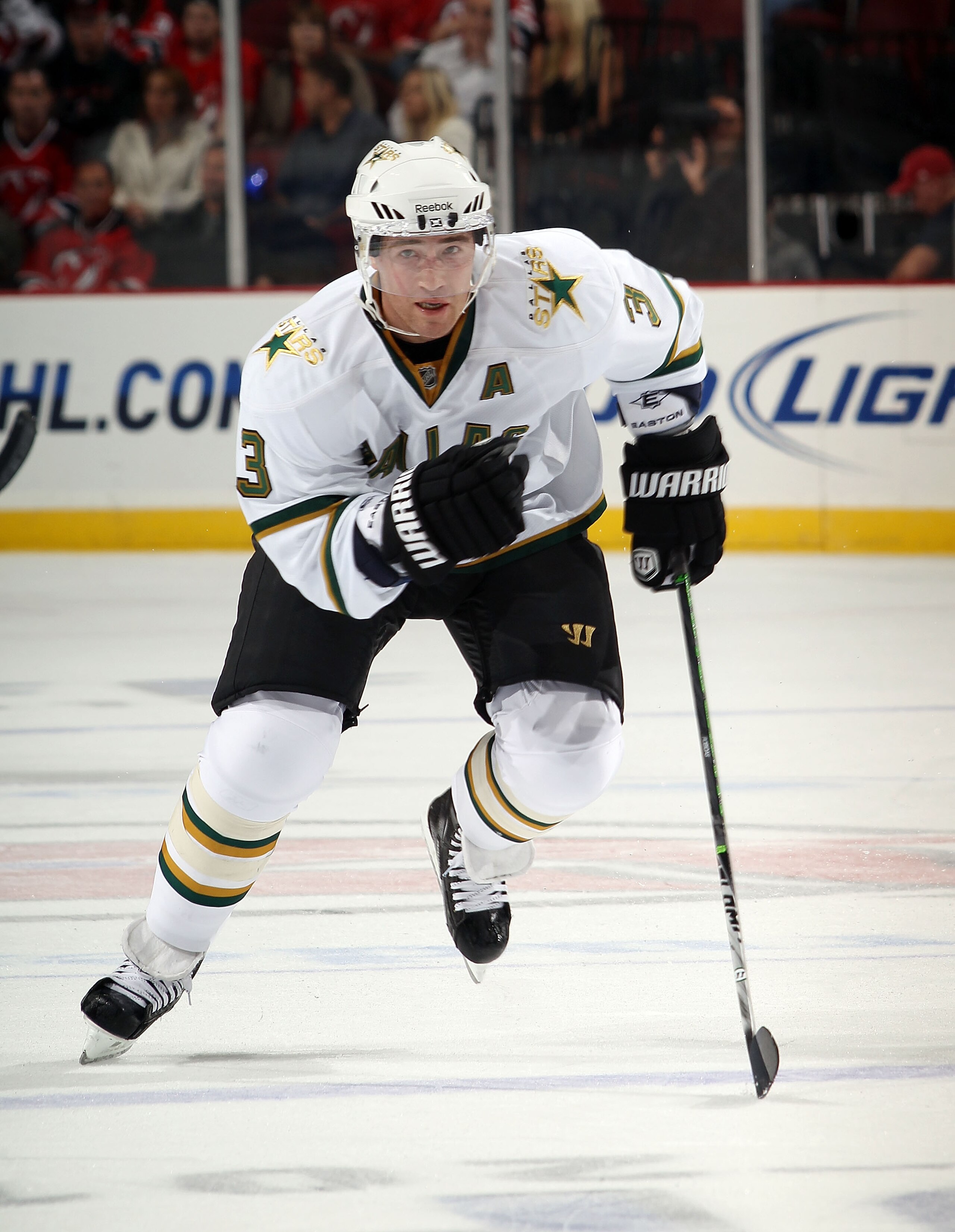 NEWARK, NJ - OCTOBER 08:  Stephane Robidas #3 of the Dallas Stars skates against the New Jersey Devils at the Prudential Center on October 8, 2010 in Newark, New Jersey.  (Photo by Bruce Bennett/Getty Images)