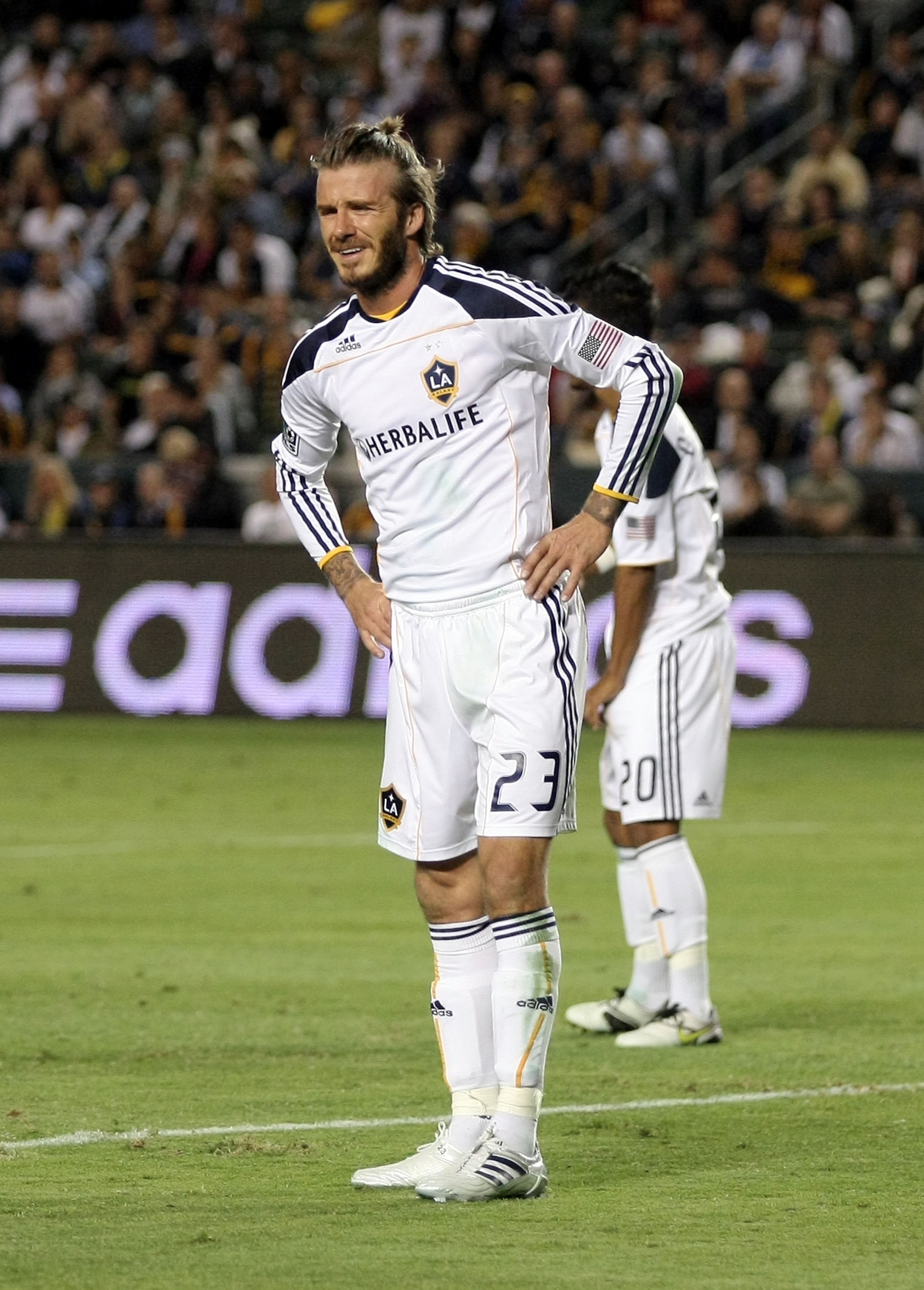 CARSON, CA - NOVEMBER 14: David Beckham #23 of the Los Angeles Galaxy grimaces prior to an FC Dallas corner kick during the Western Conference Finals match of the MLS playoffs at The Home Depot Center on November 14, 2010 in Carson, California. FC Dallas CARSON, CA - NOVEMBER 14: David Beckham #23 of the Los Angeles Galaxy grimaces prior to an FC Dallas corner kick during the Western Conference Finals match of the MLS playoffs at The Home Depot Center on November 14, 2010 in Carson, California. FC Dallas